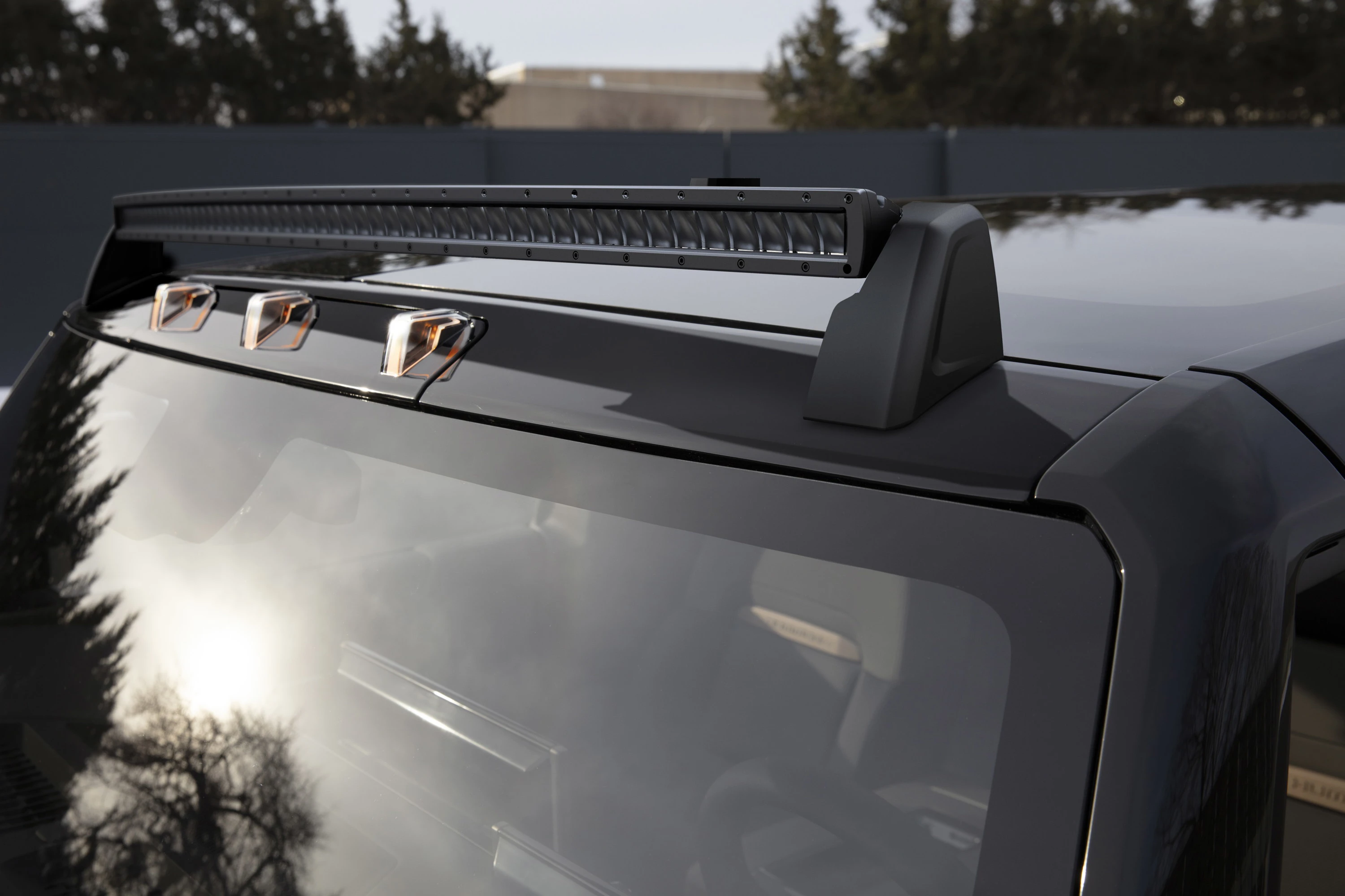 GMC Hummer EV SUV 2x details view