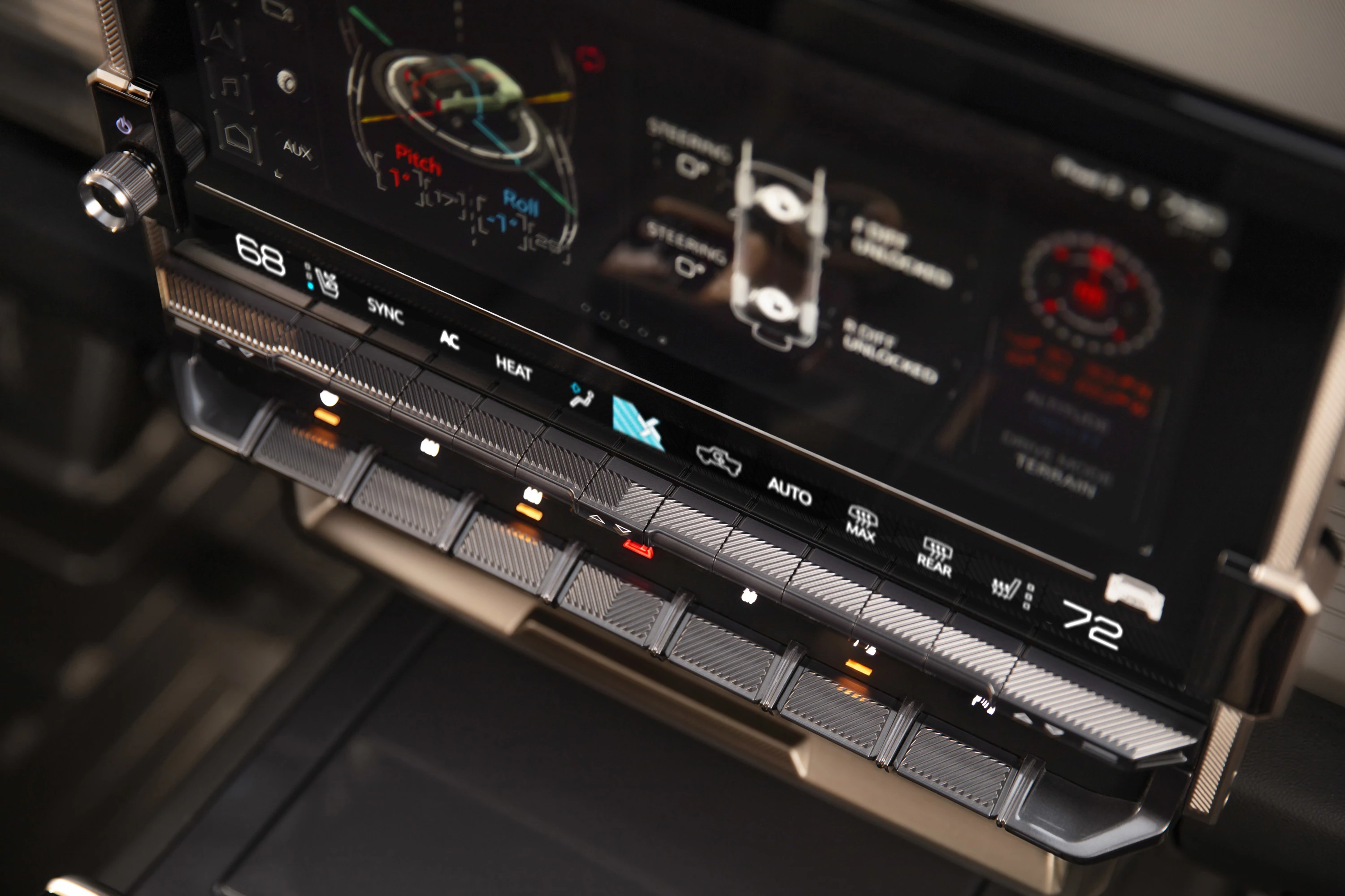 GMC Hummer EV SUV 2x hmi view