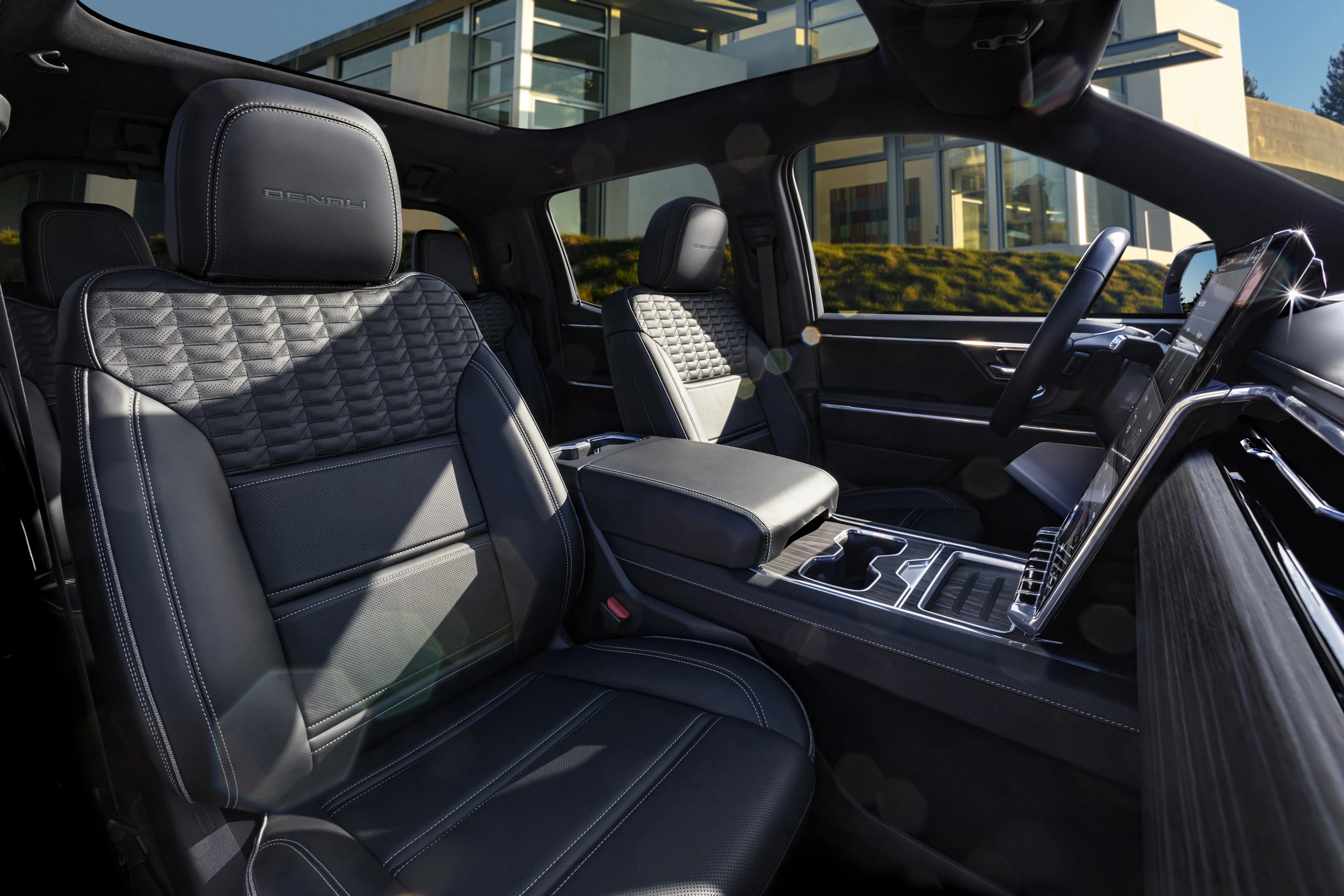 GMC Sierra EV Denali Edition 1 frontseats view