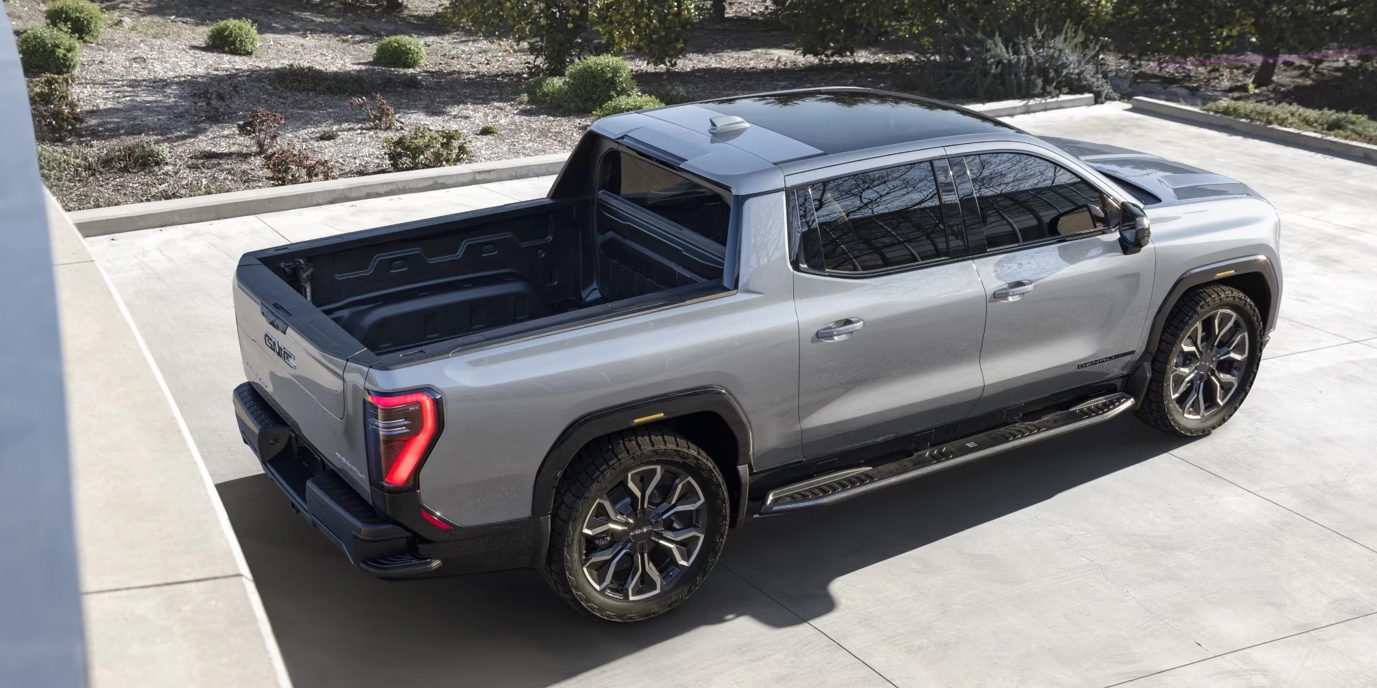 GMC Sierra EV Denali Edition 1 exterior view