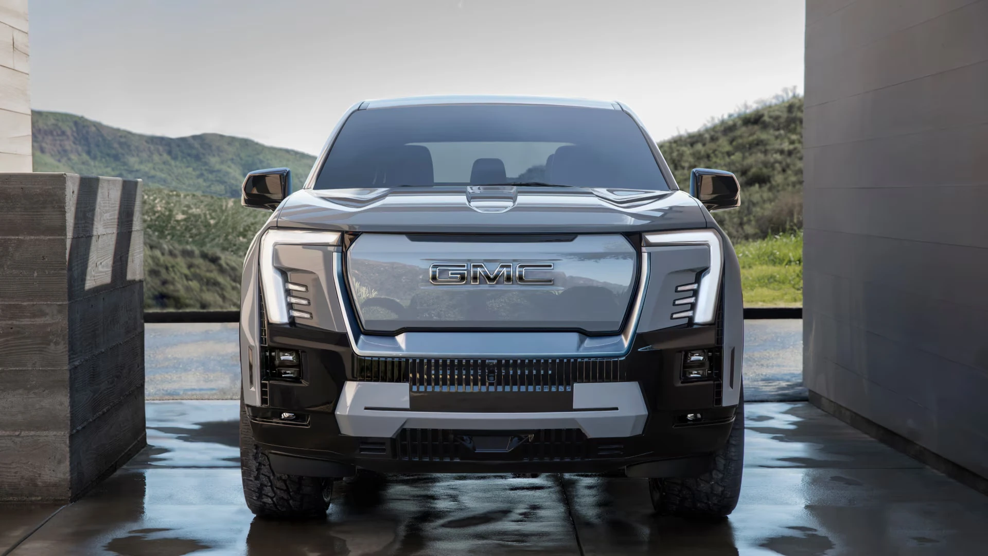 GMC Sierra EV Denali Edition 1 exterior view