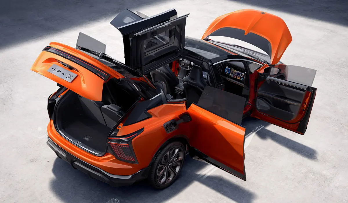 HiPhi X 6 Seater trunk view