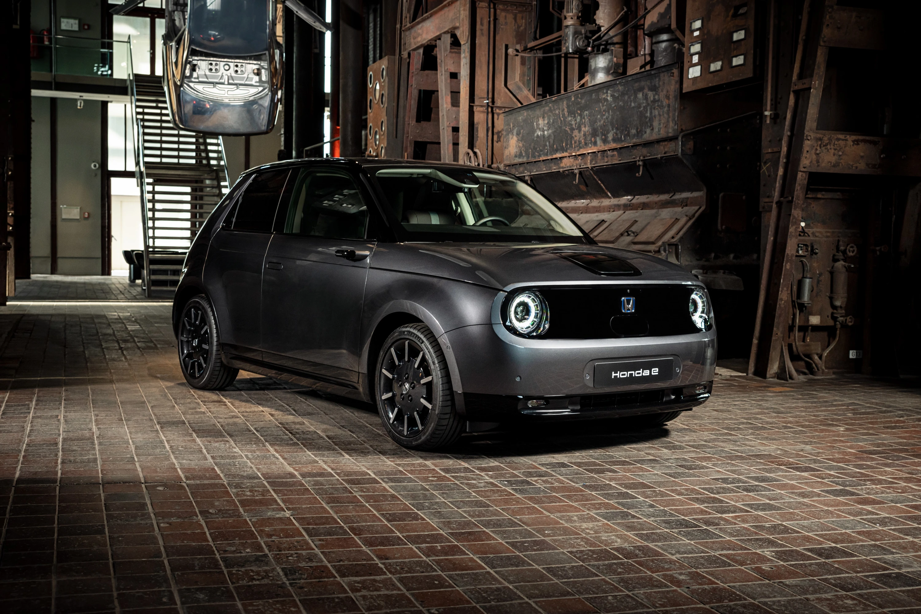 Honda e Advance electric vehicle exterior