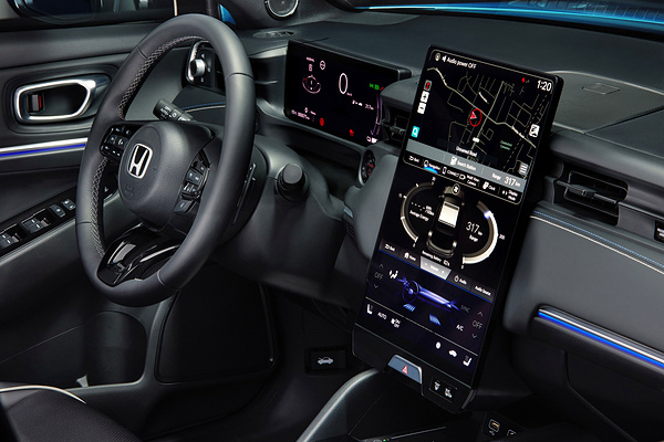 Honda e:Ny1 screens view