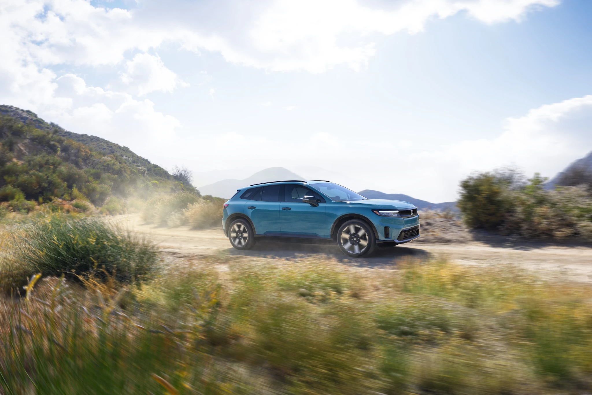 Honda Prologue AWD dynamic view