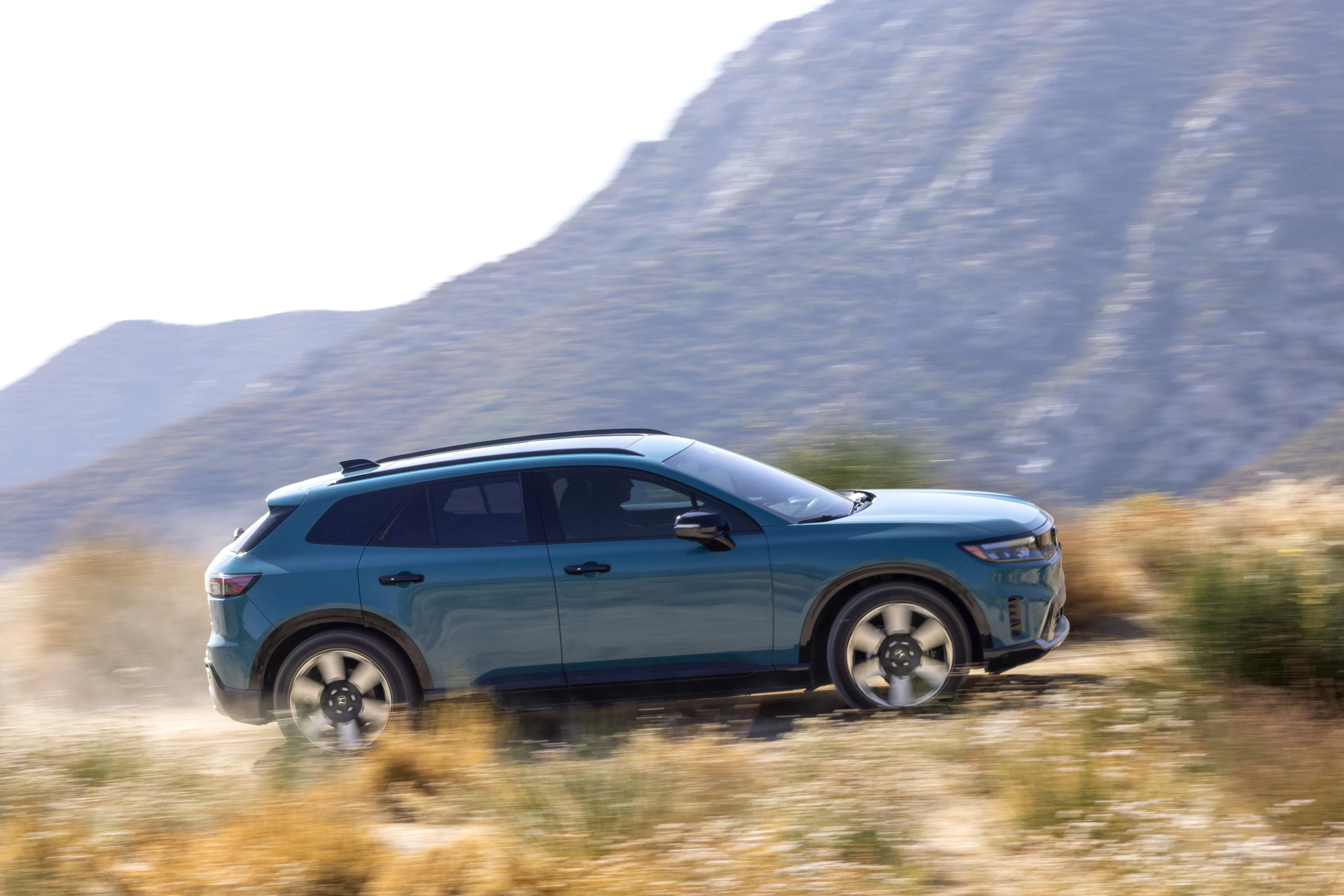 Honda Prologue AWD dynamic view