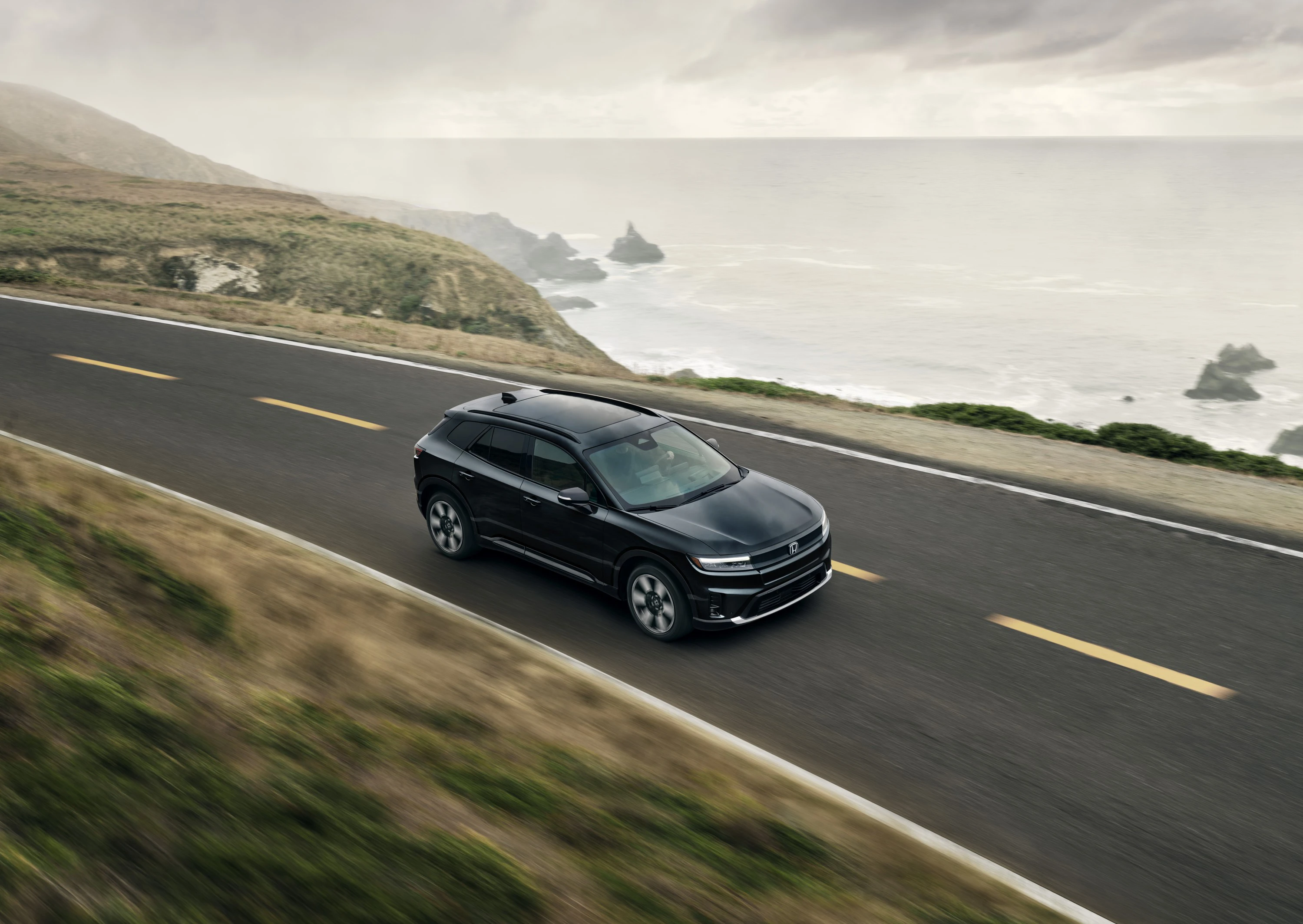 Honda Prologue AWD exterior view