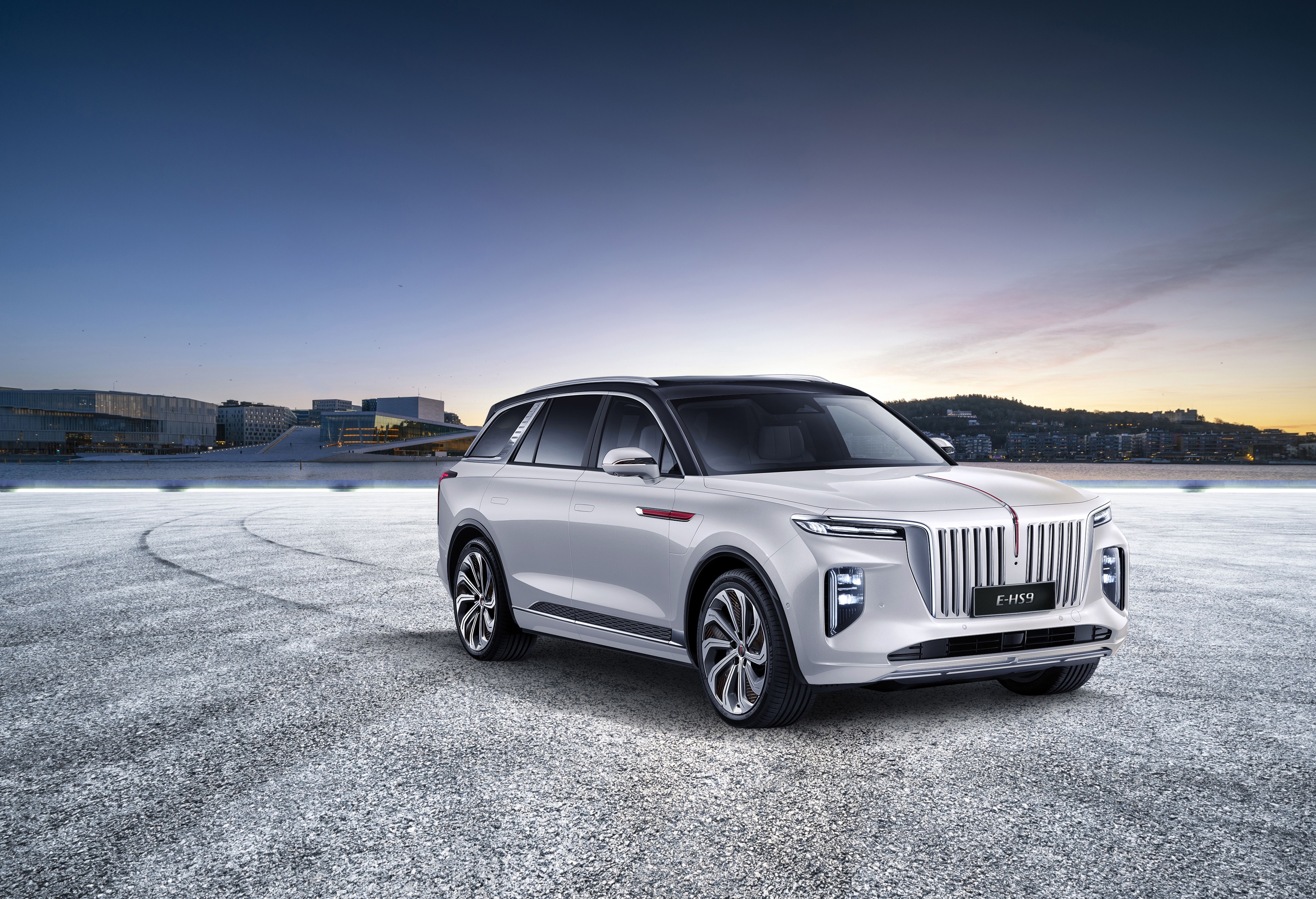 Hongqi E-HS9 Premium electric vehicle exterior