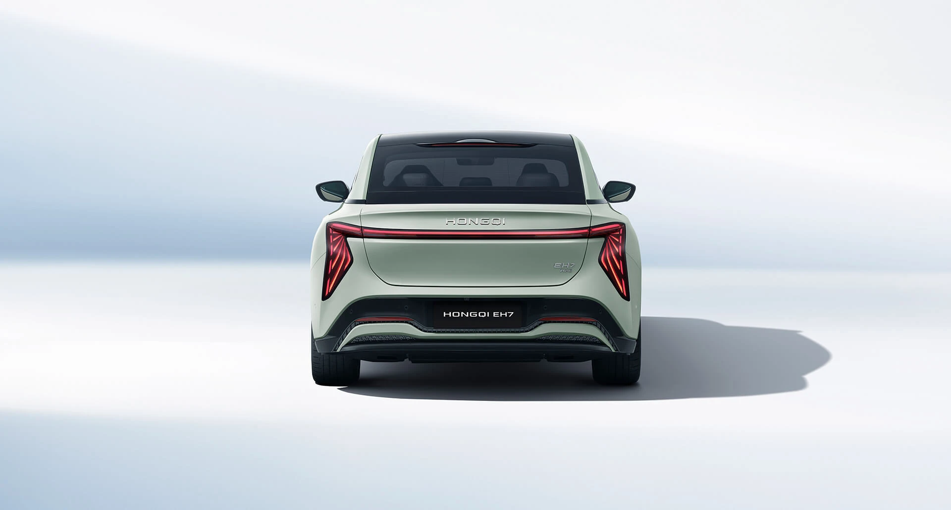 Hongqi EH7 AWD Pro exterior view