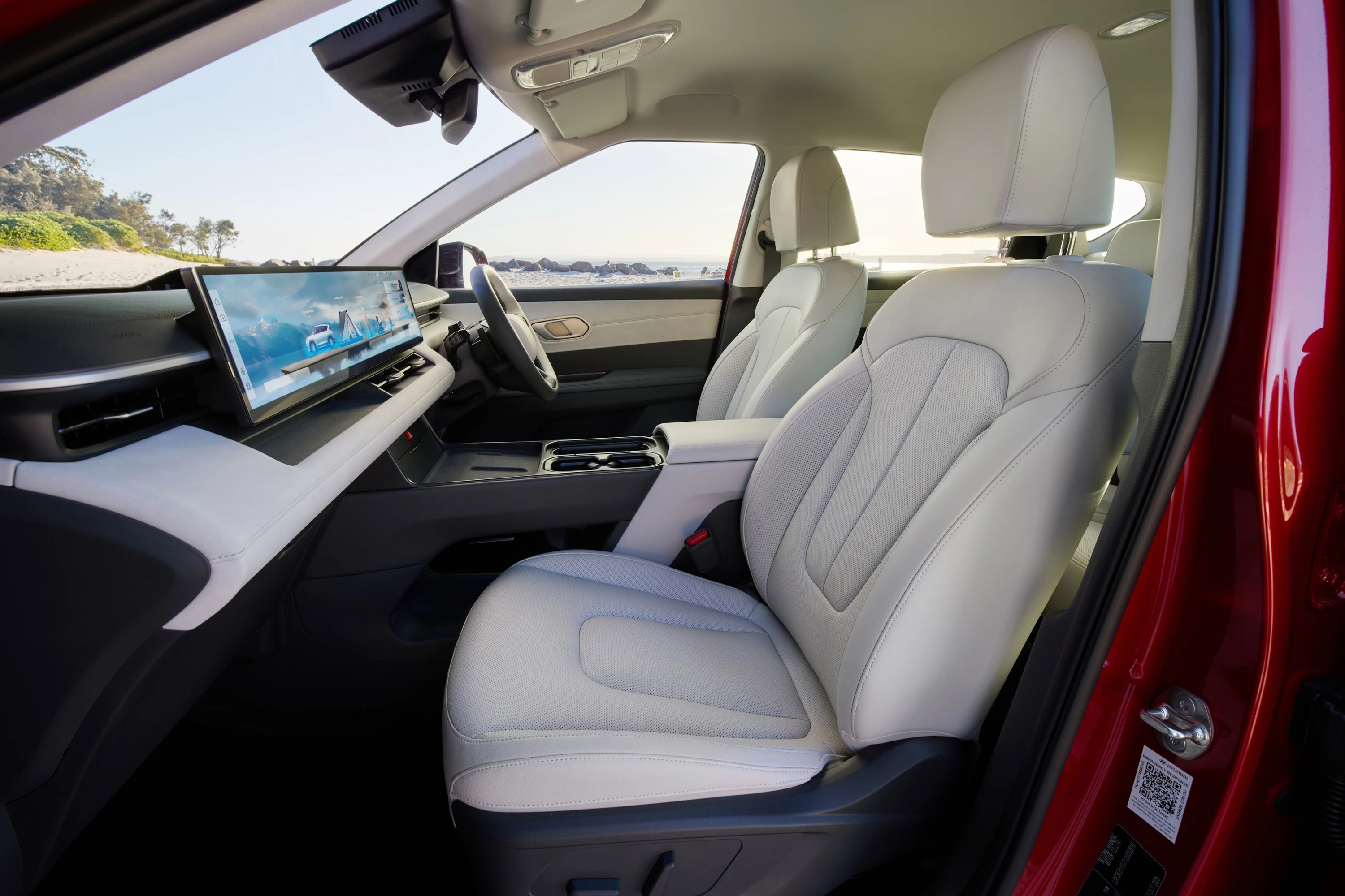 Hyundai Elexio 88.1 kWh FWD frontseats view