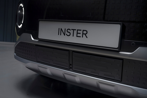 Hyundai INSTER Long Range details view