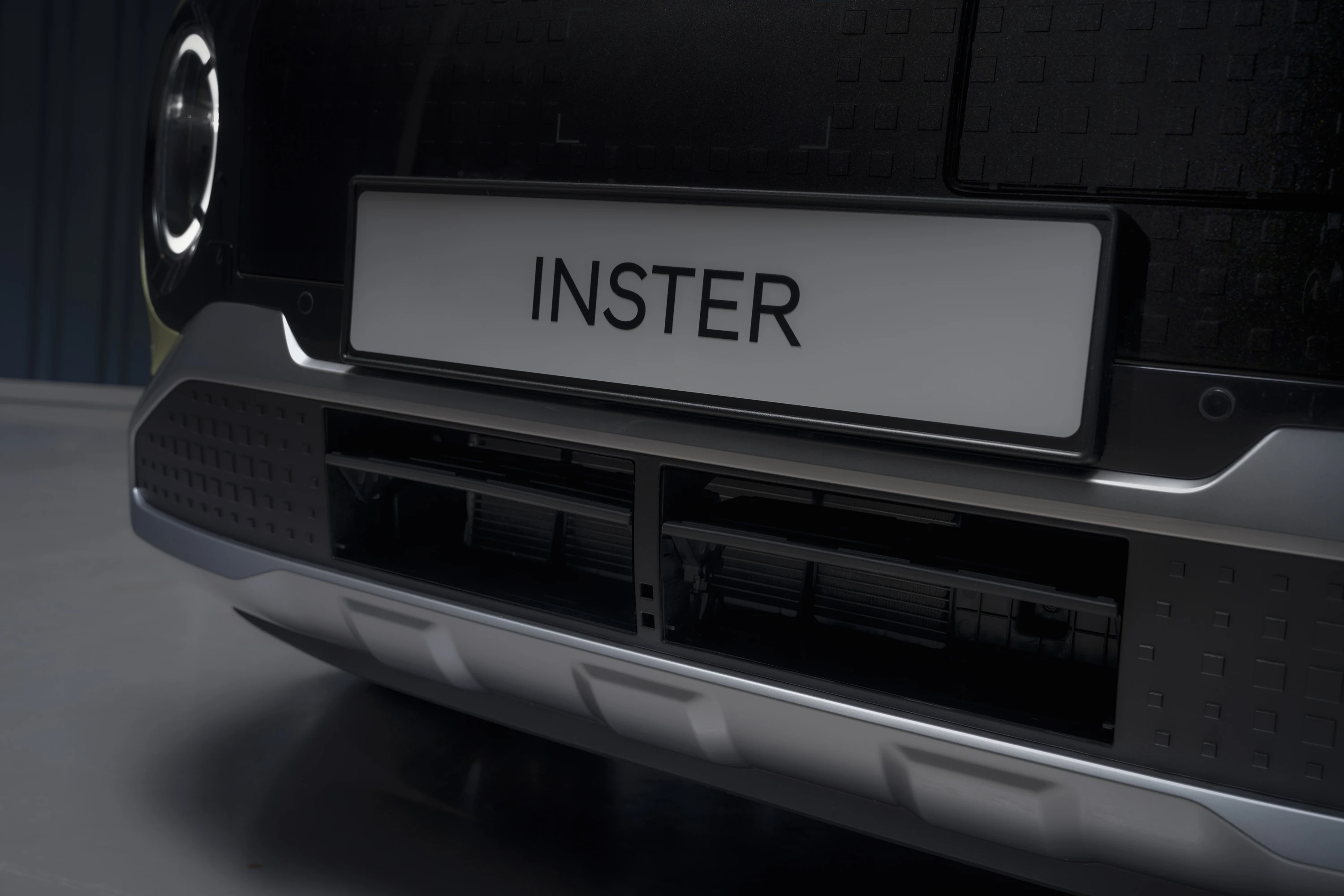 Hyundai INSTER Long Range details view
