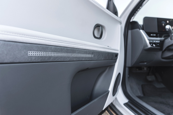 Hyundai Ioniq 5 Long Range AWD details view