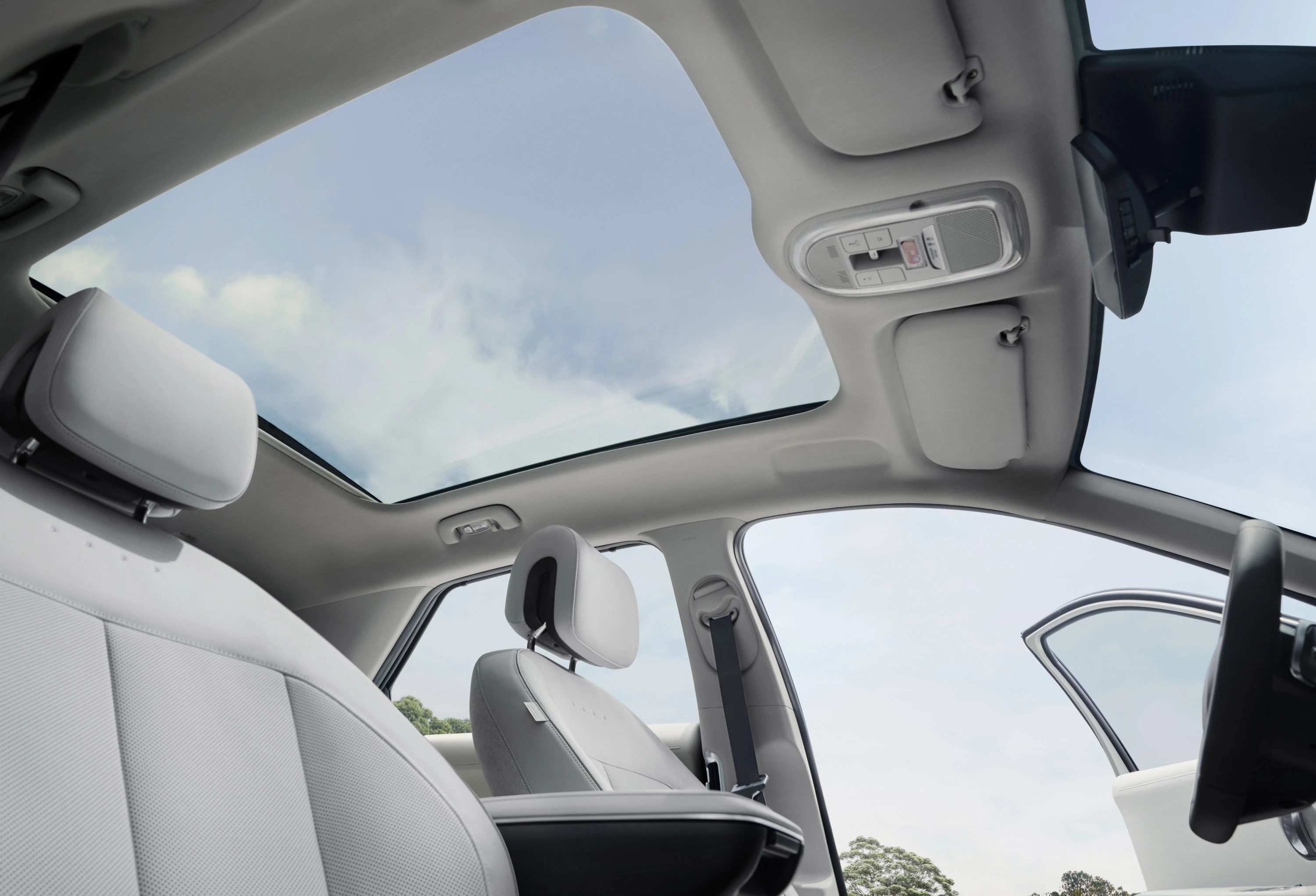Hyundai Ioniq 5 Long Range AWD sunroof view