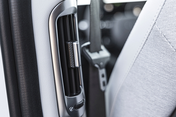 Hyundai Ioniq 5 Long Range AWD vent view