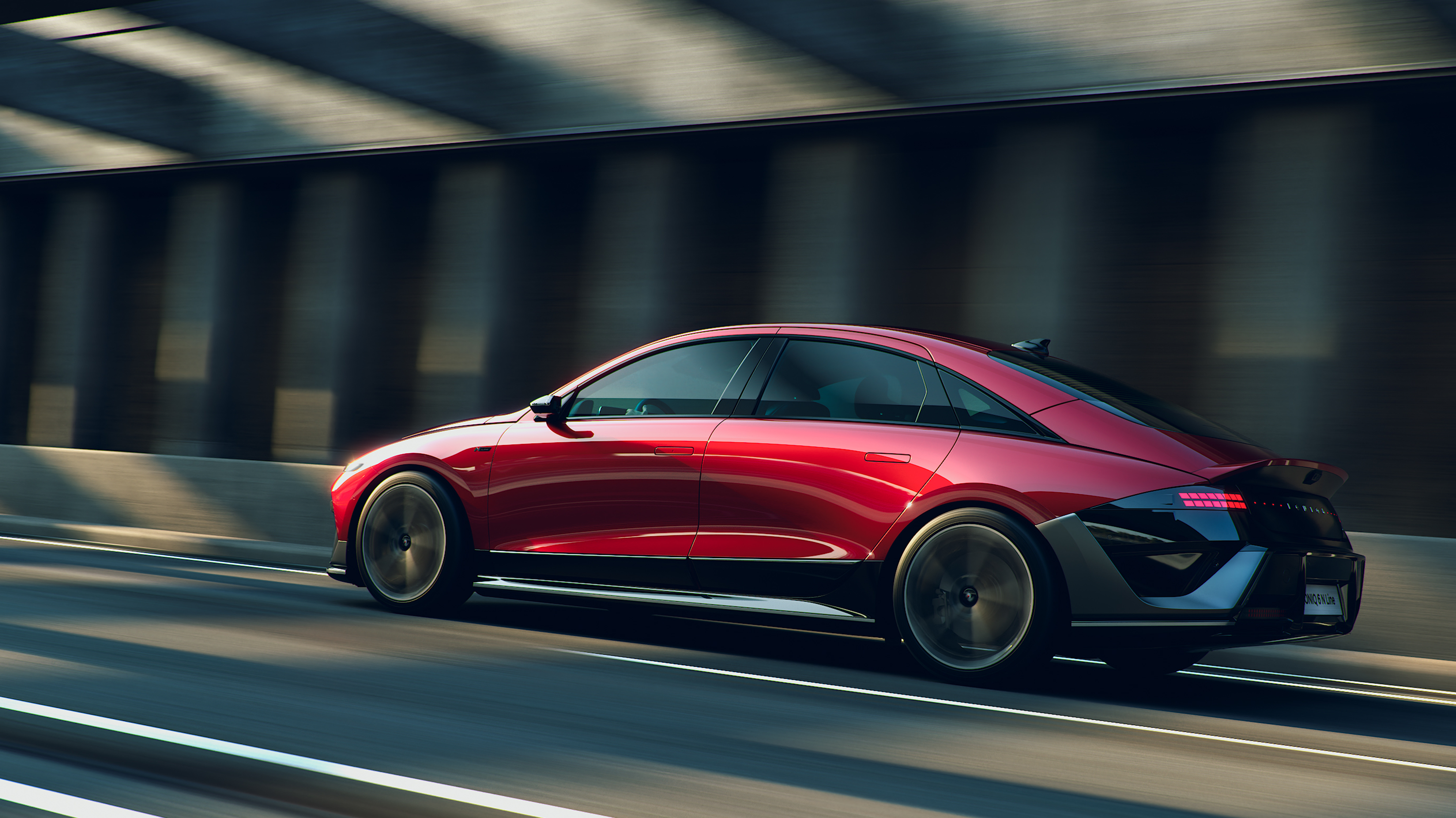 Hyundai Ioniq 6 63 kWh RWD exterior view