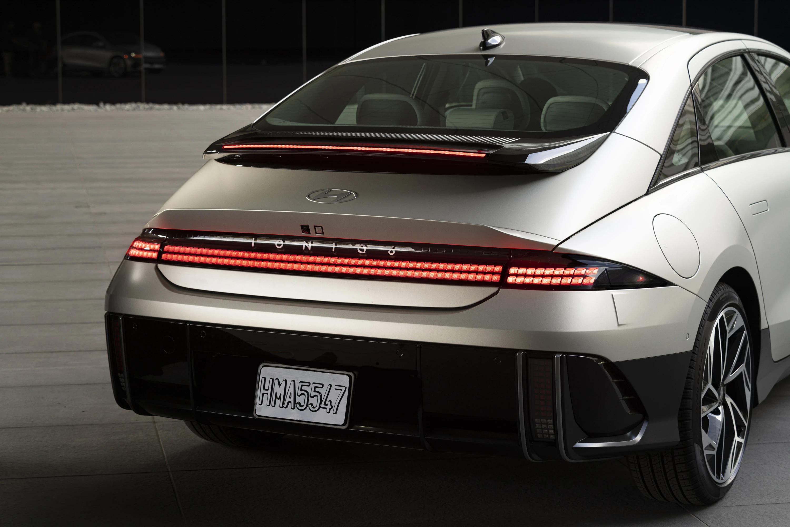 Hyundai Ioniq 6 Standard Range RWD rearlights view
