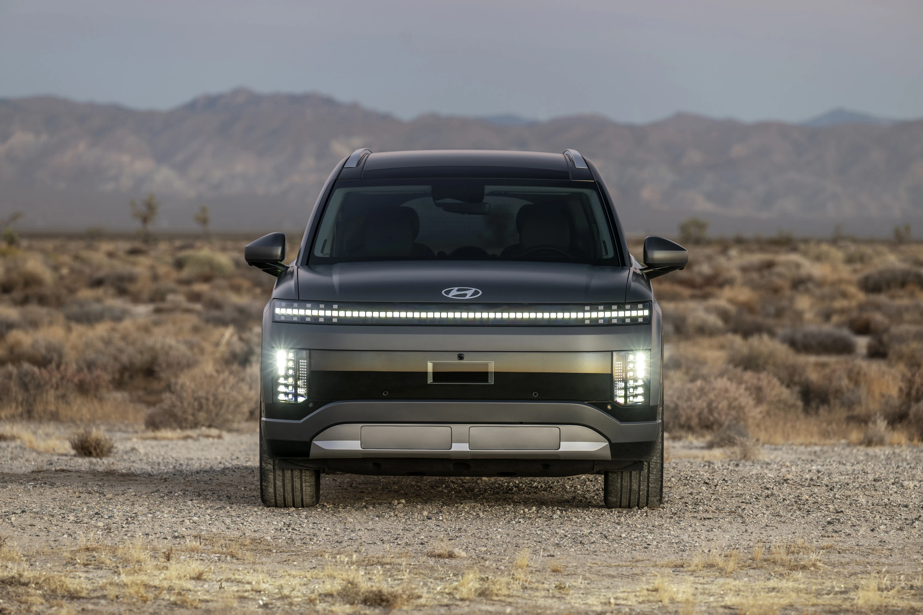 Hyundai IONIQ 9 AWD Long Range headlights view