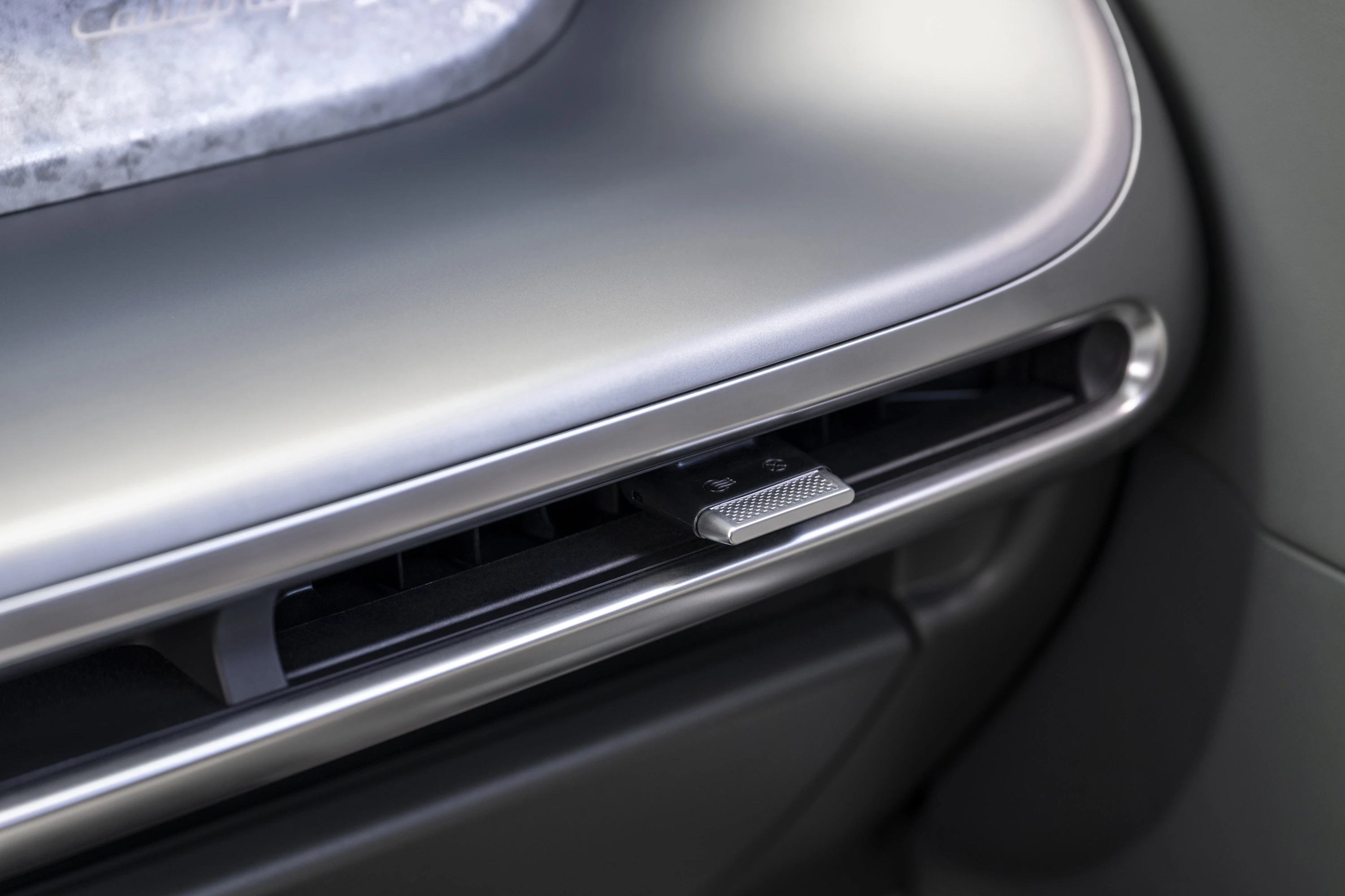 Hyundai IONIQ 9 AWD Long Range vents view