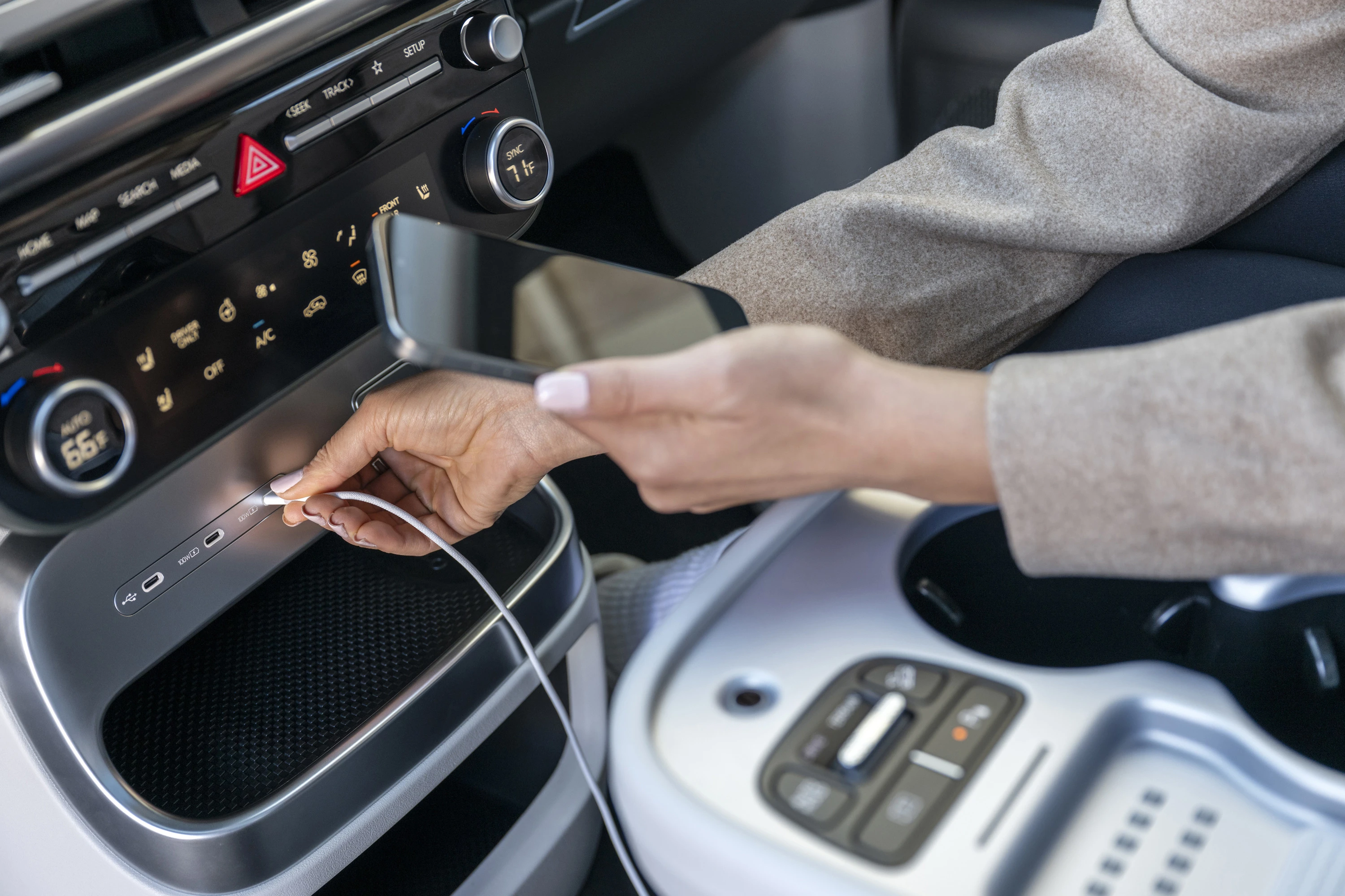 Hyundai IONIQ 9 AWD Long Range details view