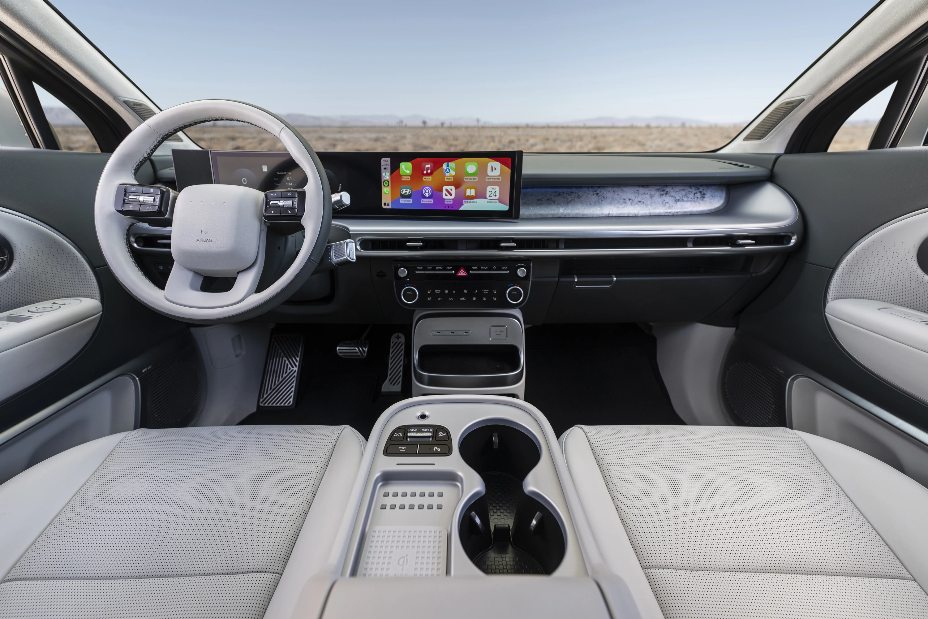 Hyundai IONIQ 9 AWD Long Range interior view