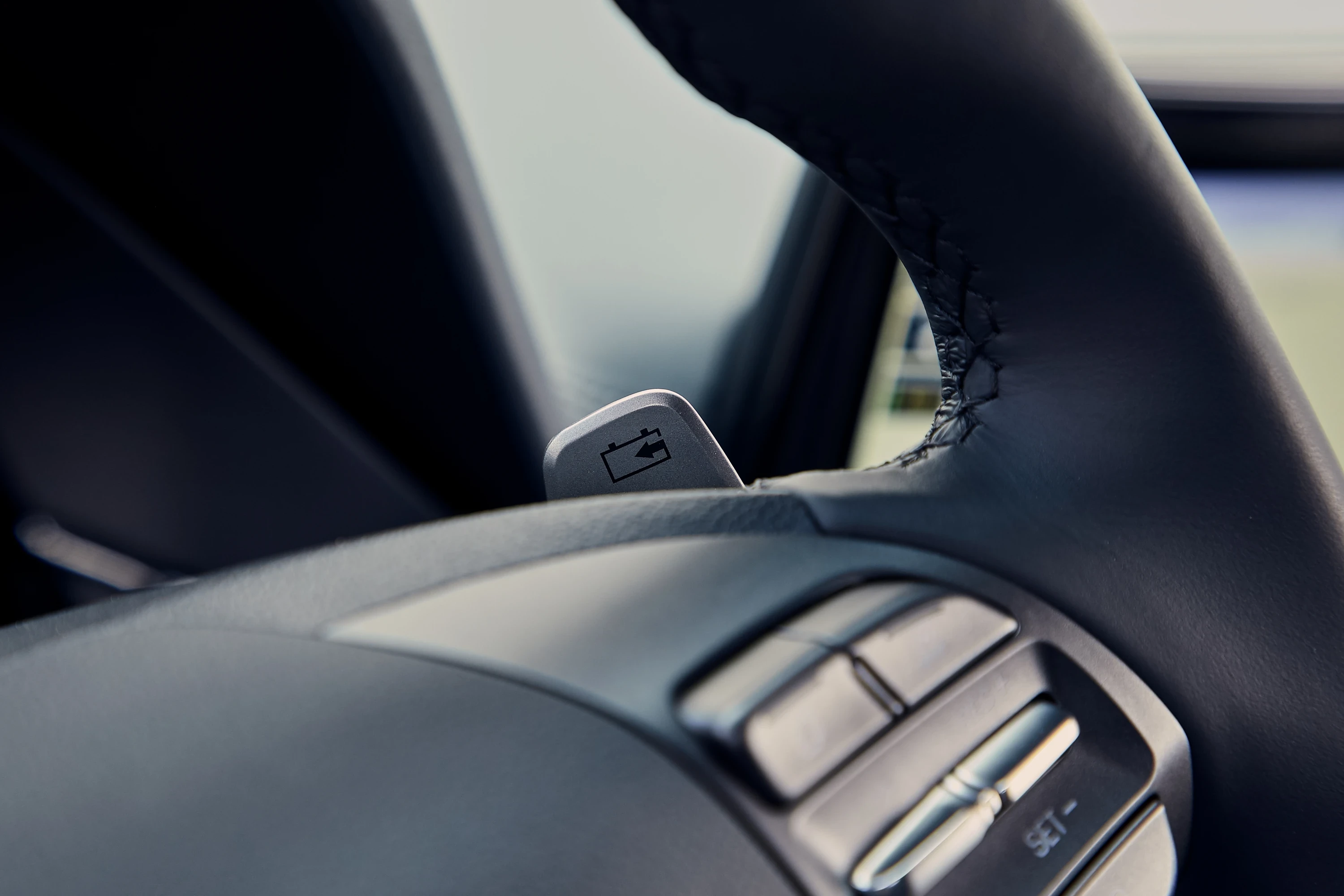 Hyundai IONIQ Electric 28 kWh details view