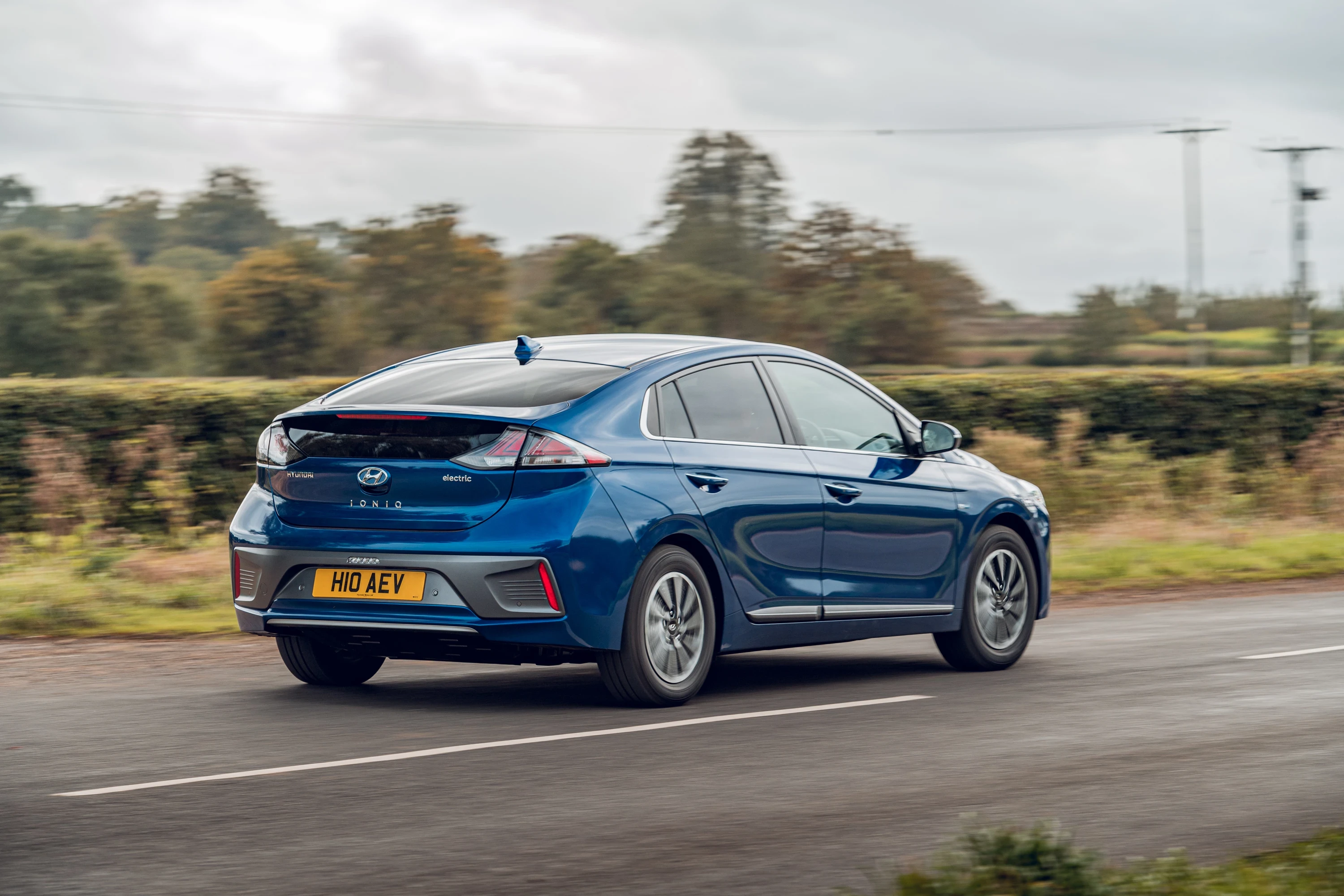 Hyundai IONIQ Electric 38 kWh exterior view