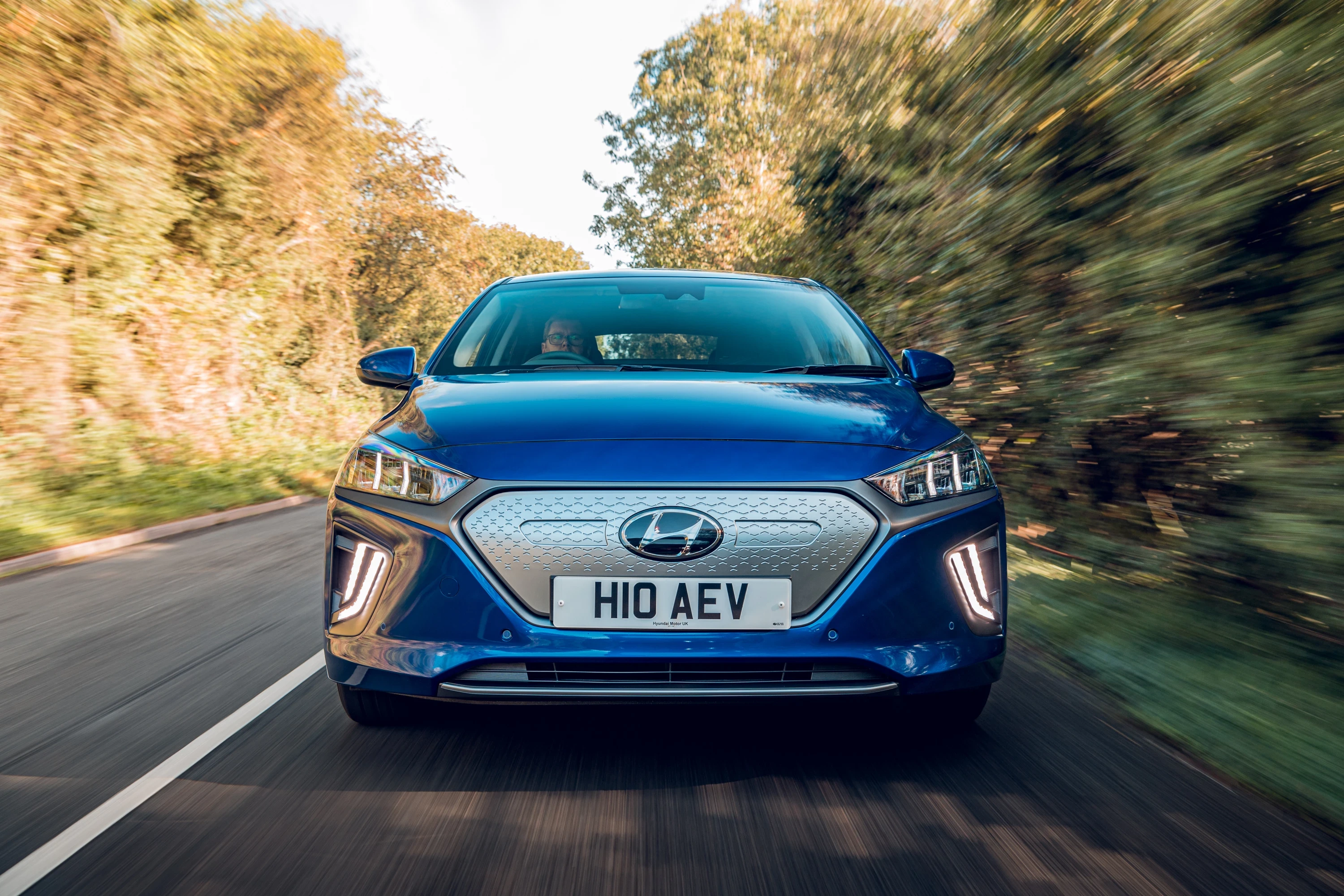 Hyundai IONIQ Electric 38 kWh exterior view