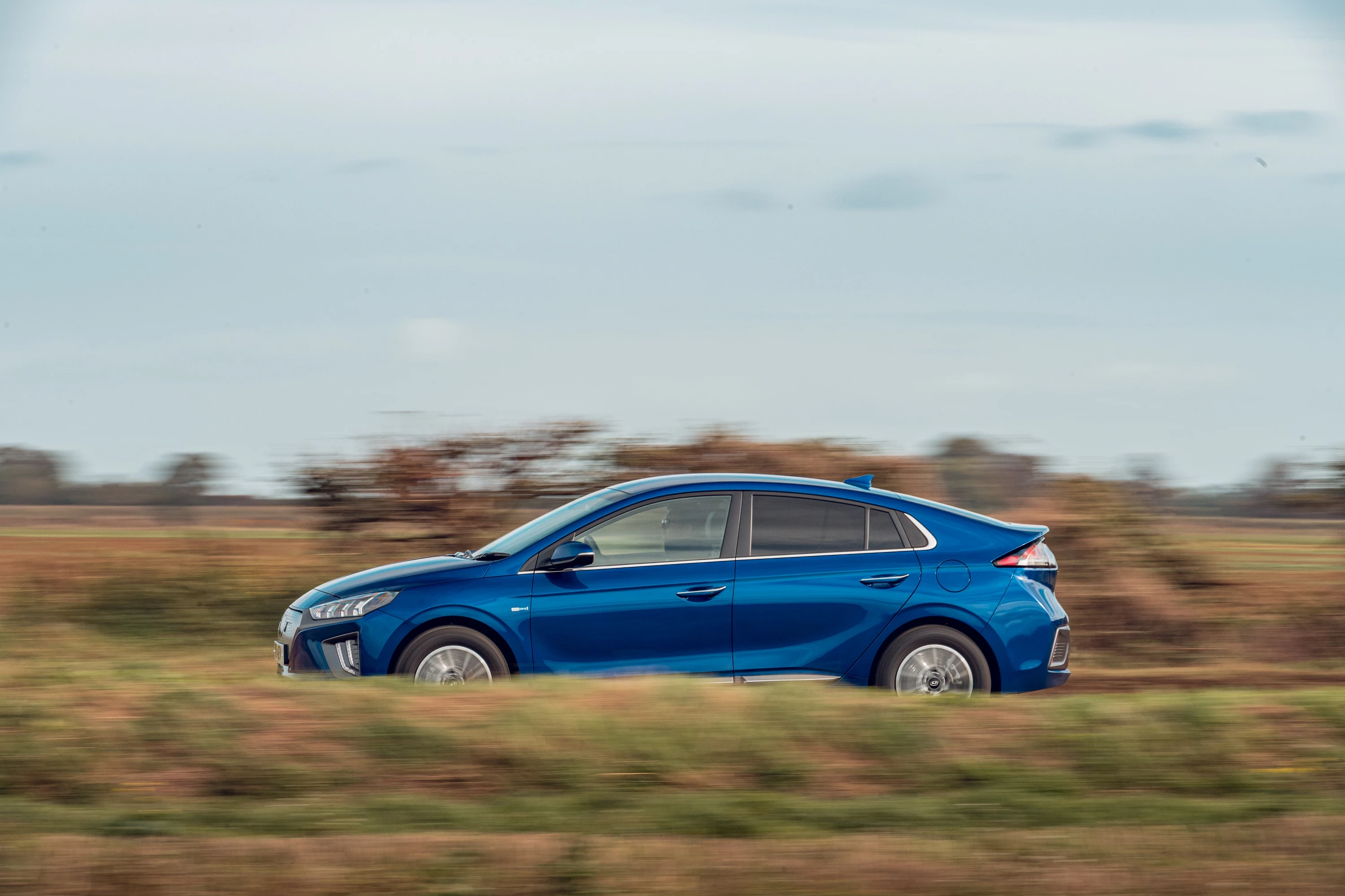 Hyundai IONIQ Electric 38 kWh exterior view