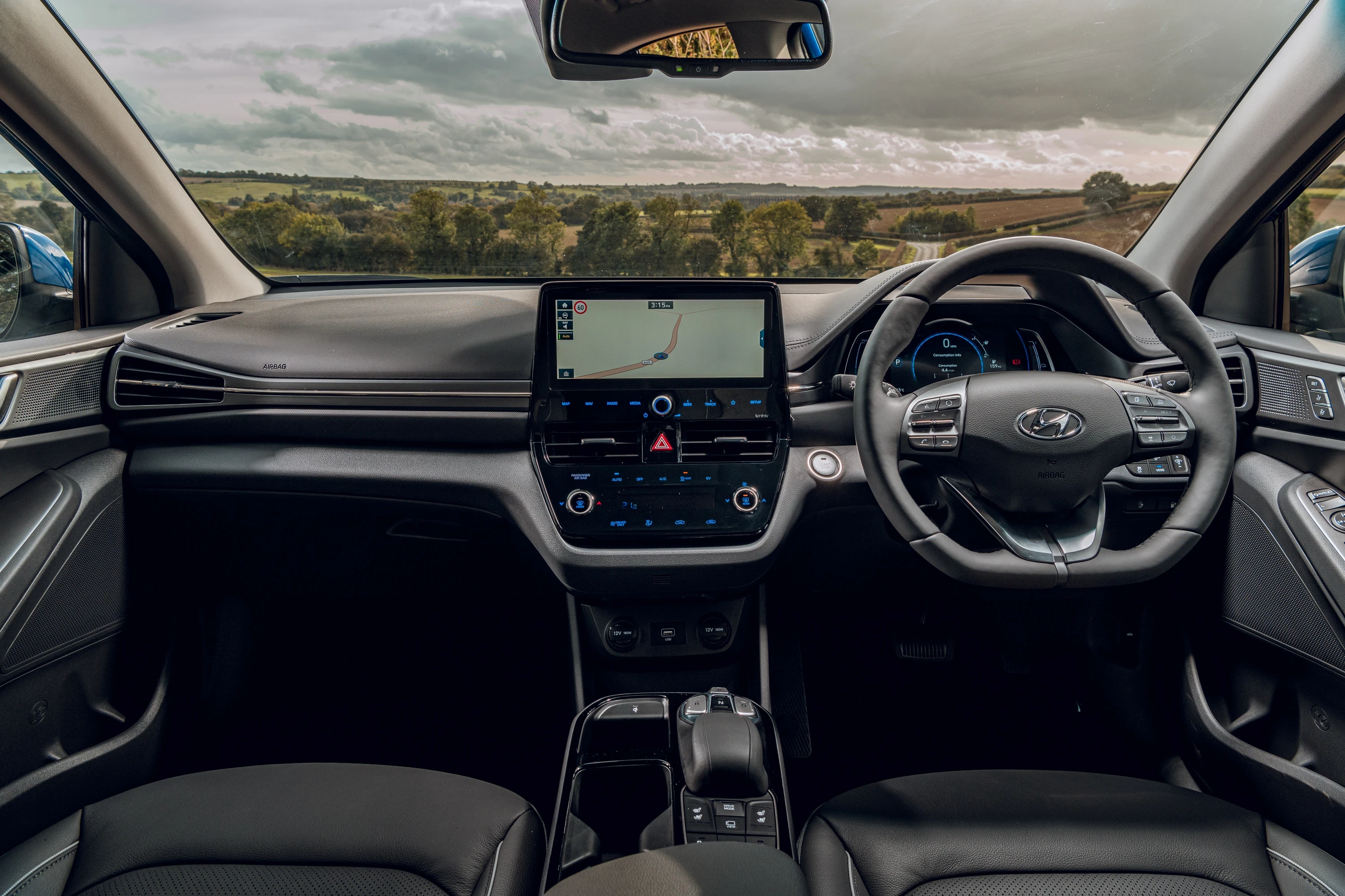 Hyundai IONIQ Electric 38 kWh interior view