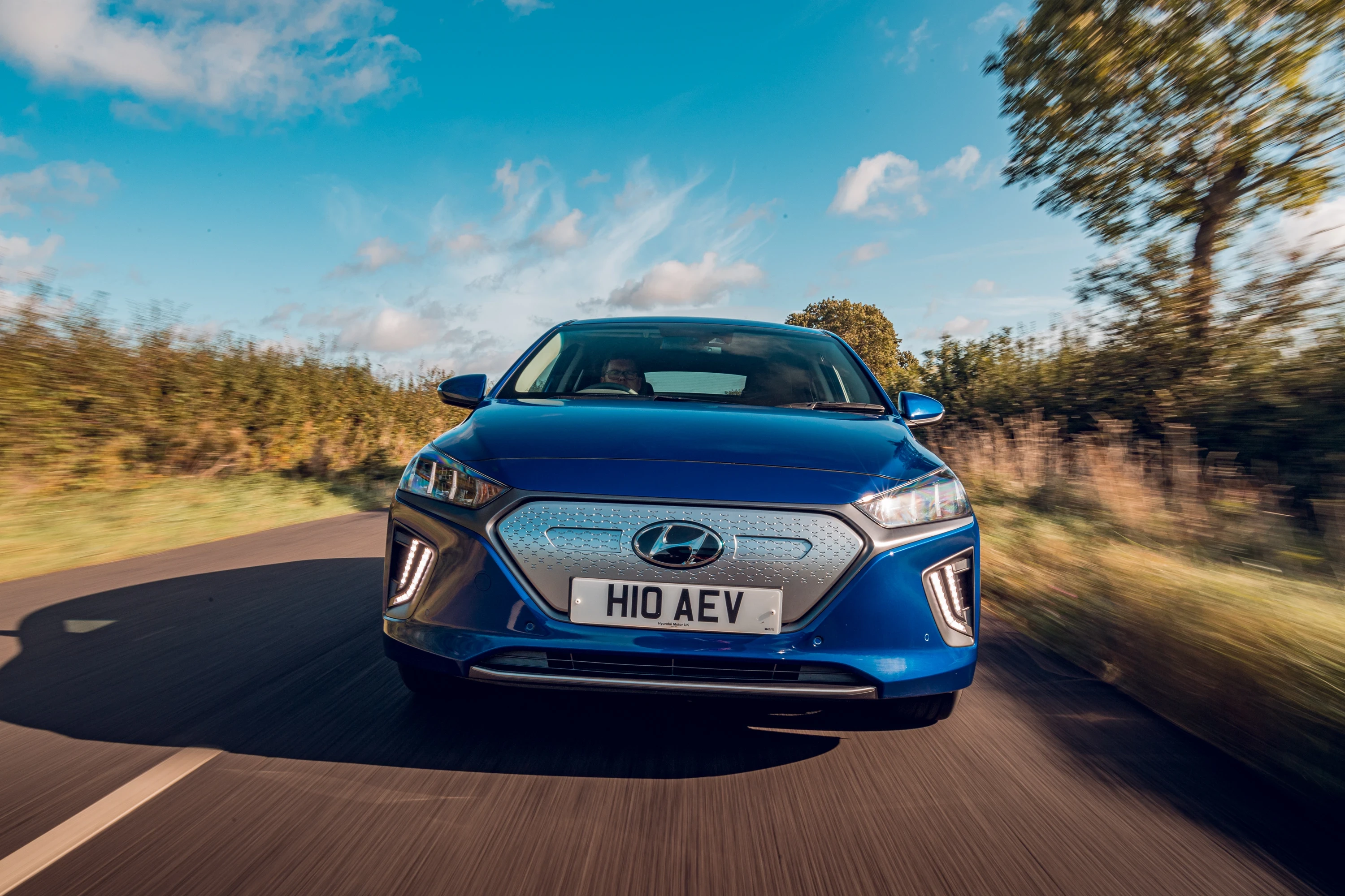 Hyundai IONIQ Electric 38 kWh exterior view