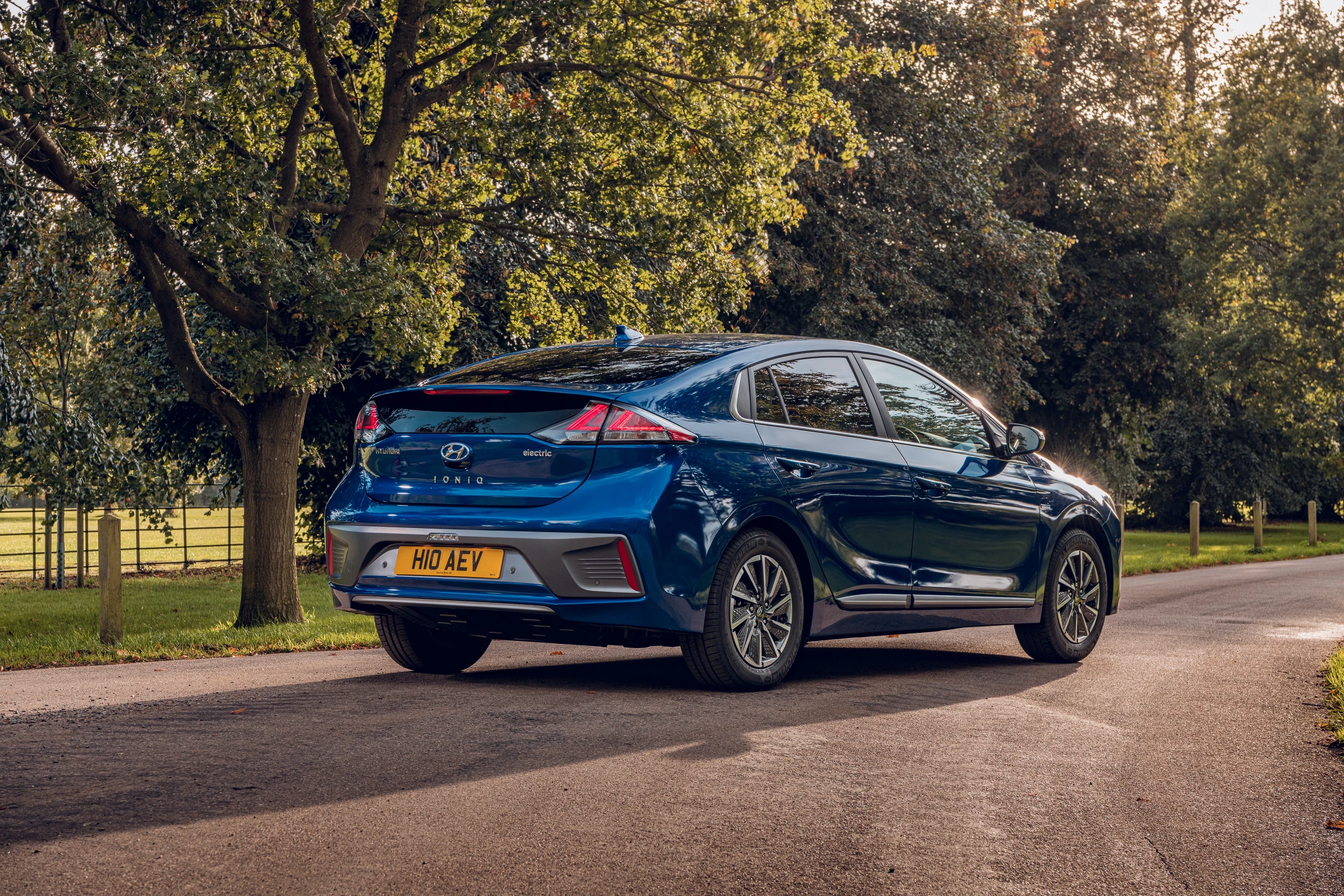 Hyundai IONIQ Electric 38 kWh exterior view