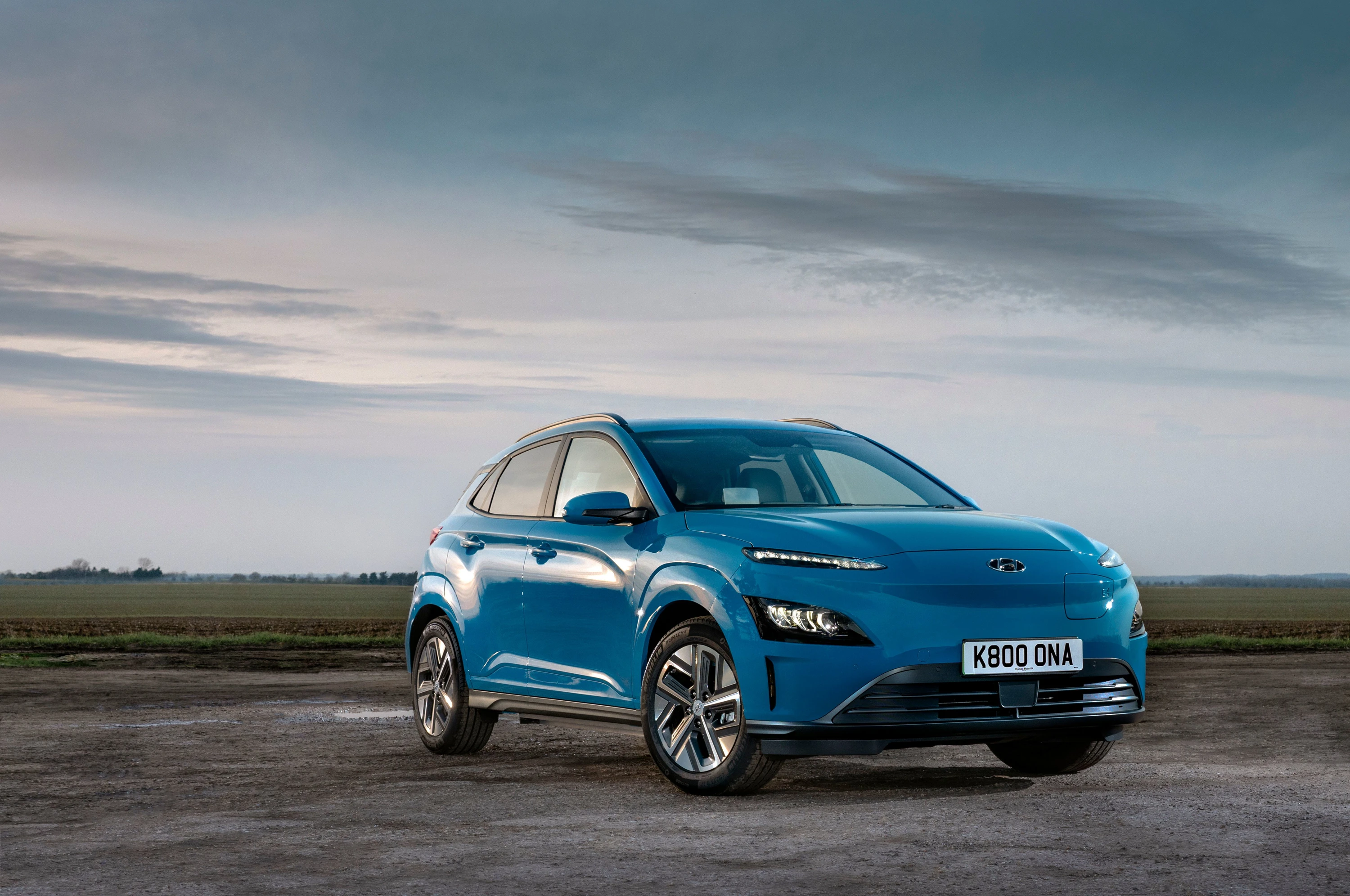 Hyundai Kona Electric 64 kWh electric vehicle exterior