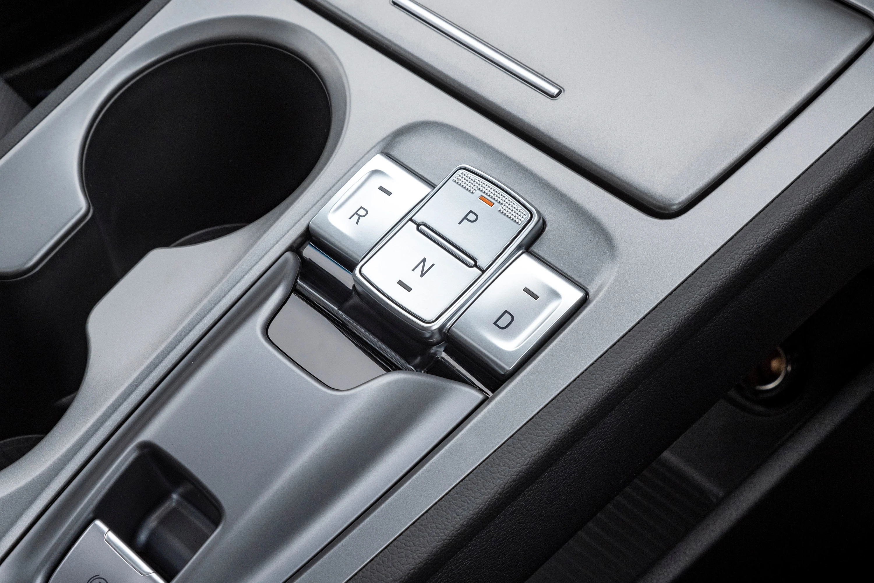 Hyundai Kona Electric 64 kWh details view