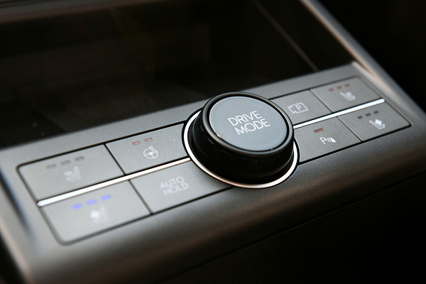 Hyundai Kona Standard Range interior view