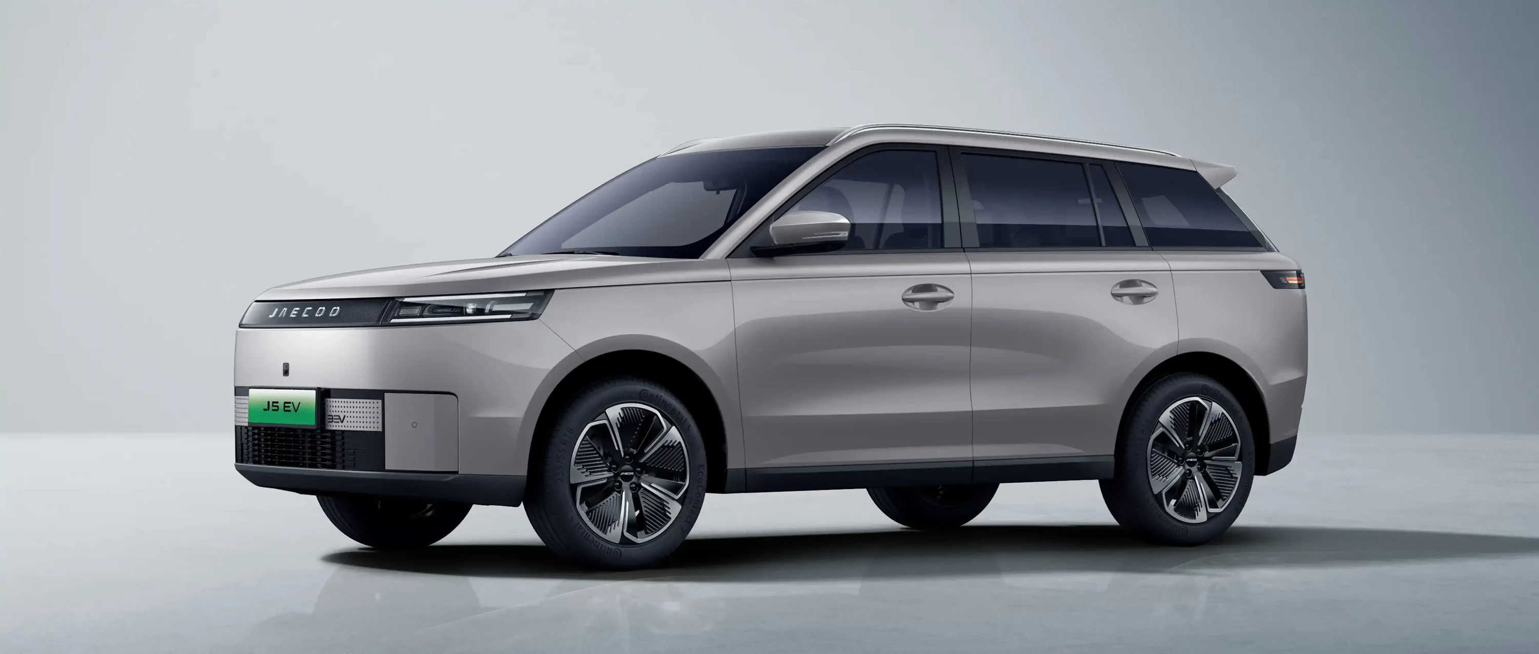 Jaecoo J5 EV exterior view