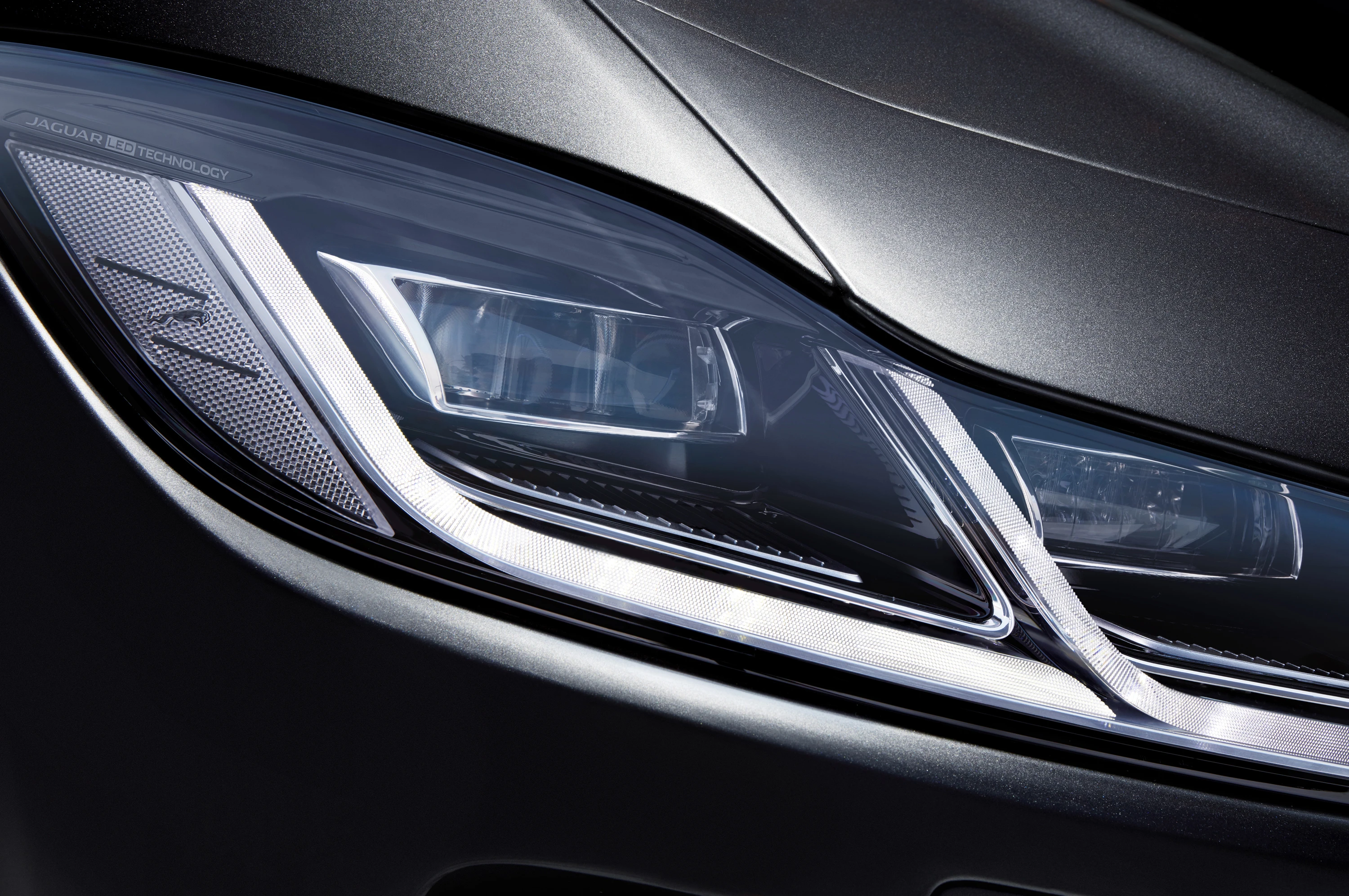 Jaguar I-Pace EV400 headlights view