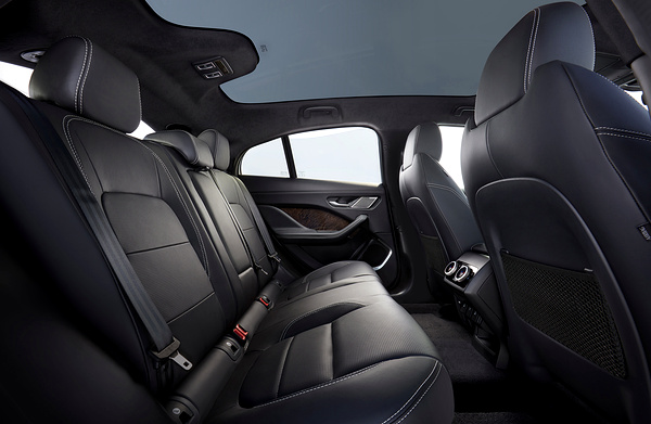 Jaguar I-Pace EV400 secondrowseats view