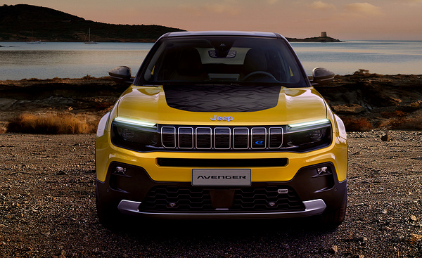Jeep Avenger headlights view