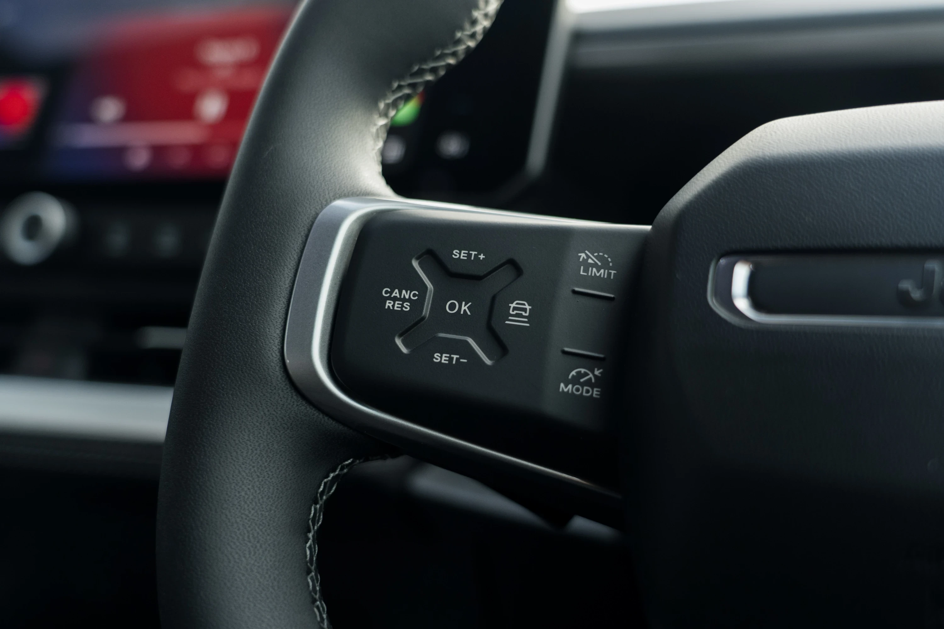 Jeep Compass Electric AWD details view