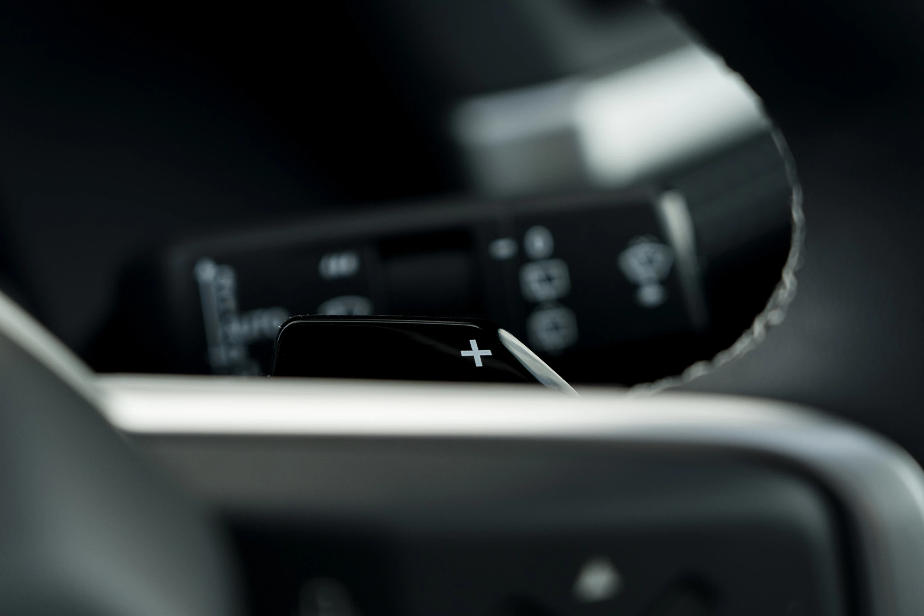Jeep Compass Electric AWD screens view