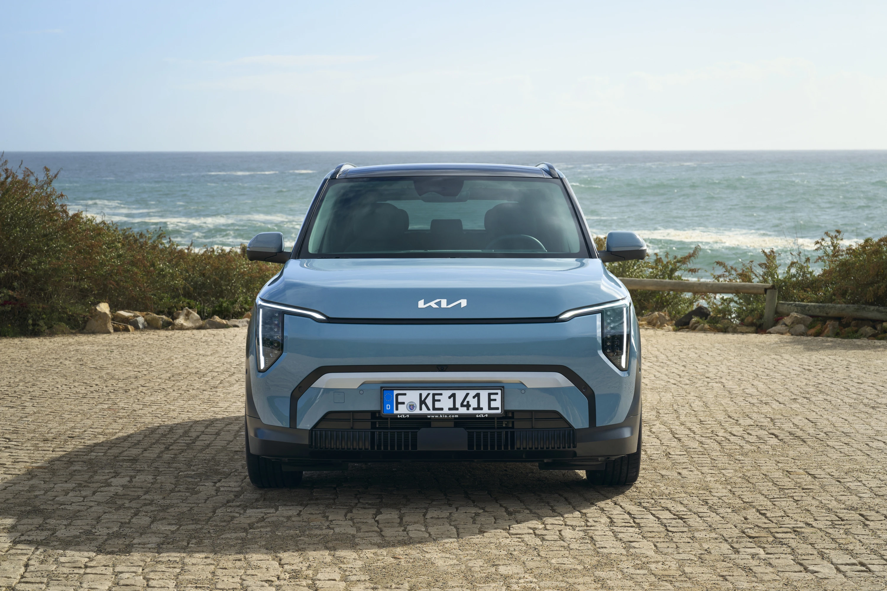 Kia EV3 Long Range exterior view