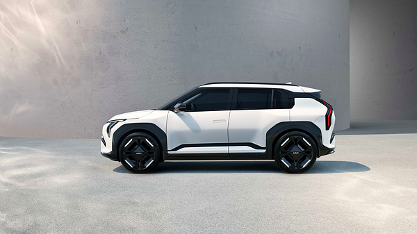Kia EV3 Long Range exterior view