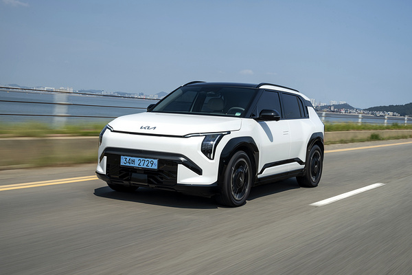 Kia EV3 Long Range exterior view