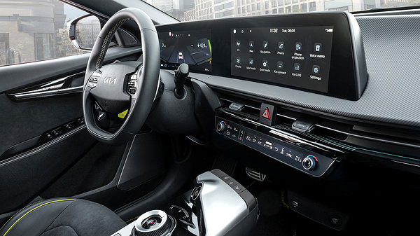 Kia EV6 GT screens view