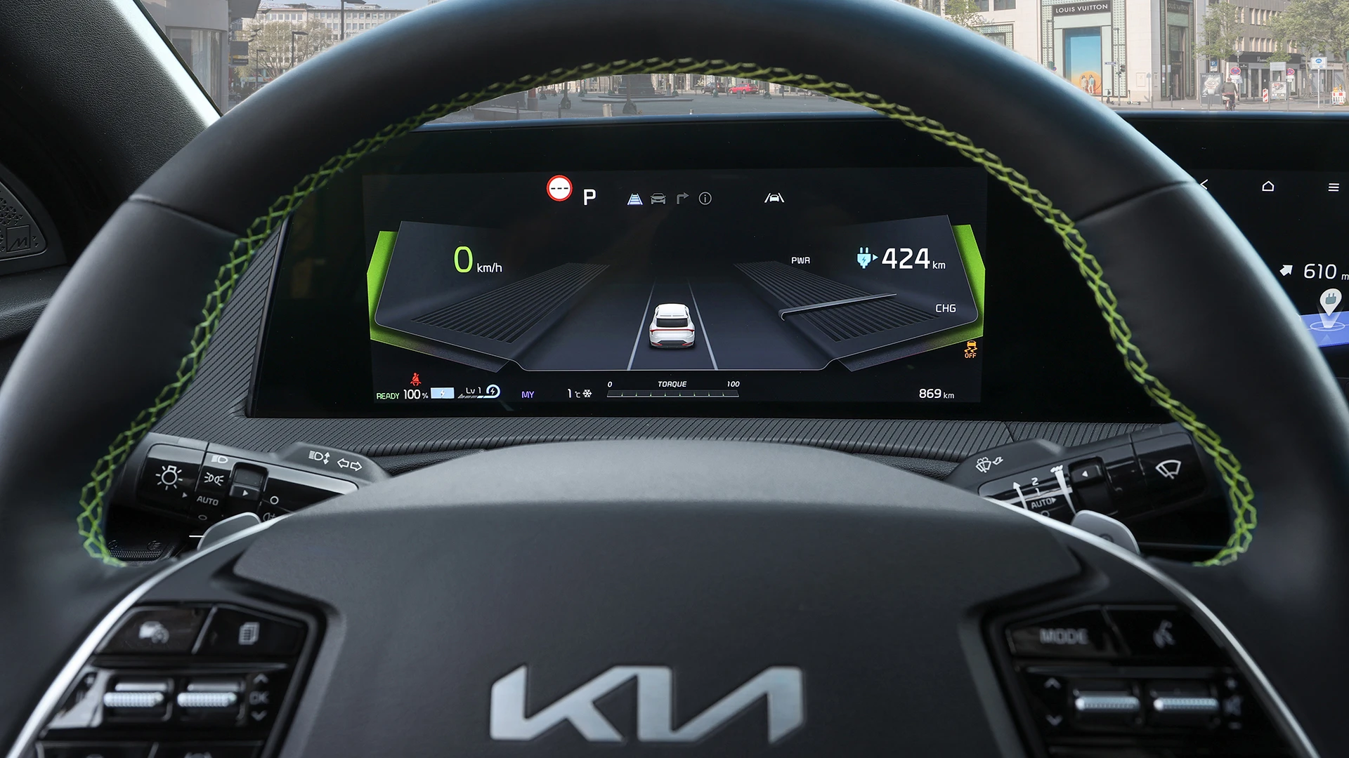 Kia EV6 GT (GEN1) screens view