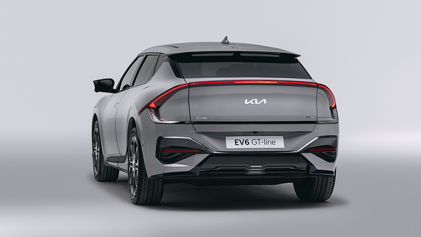 Kia EV6 Long Range AWD exterior view