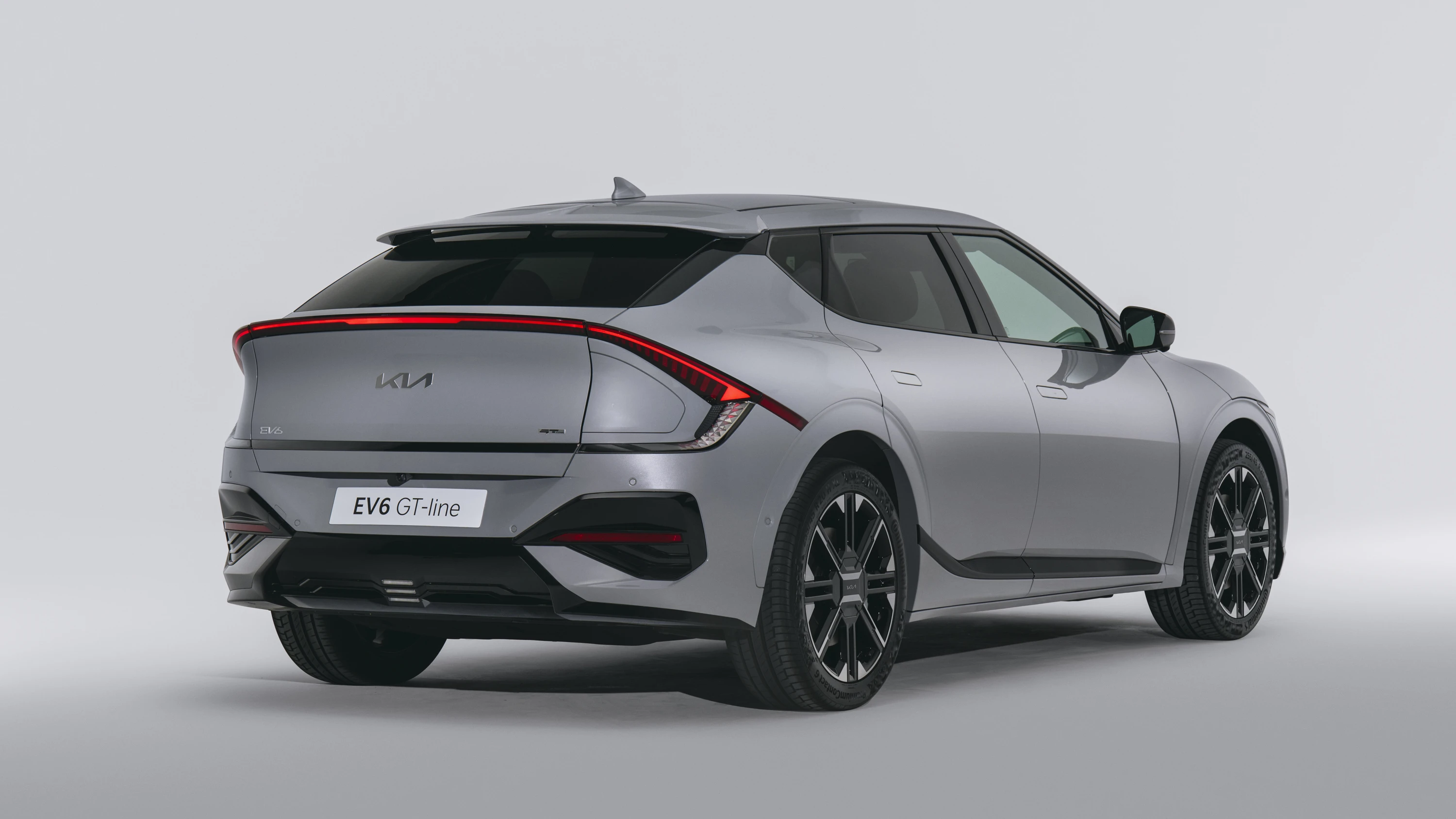 Kia EV6 Long Range AWD exterior view