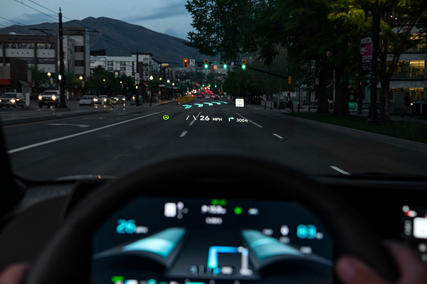 Kia EV6 Long Range AWD headupdisplay view