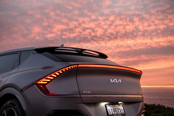 Kia EV6 Long Range AWD rearlights view